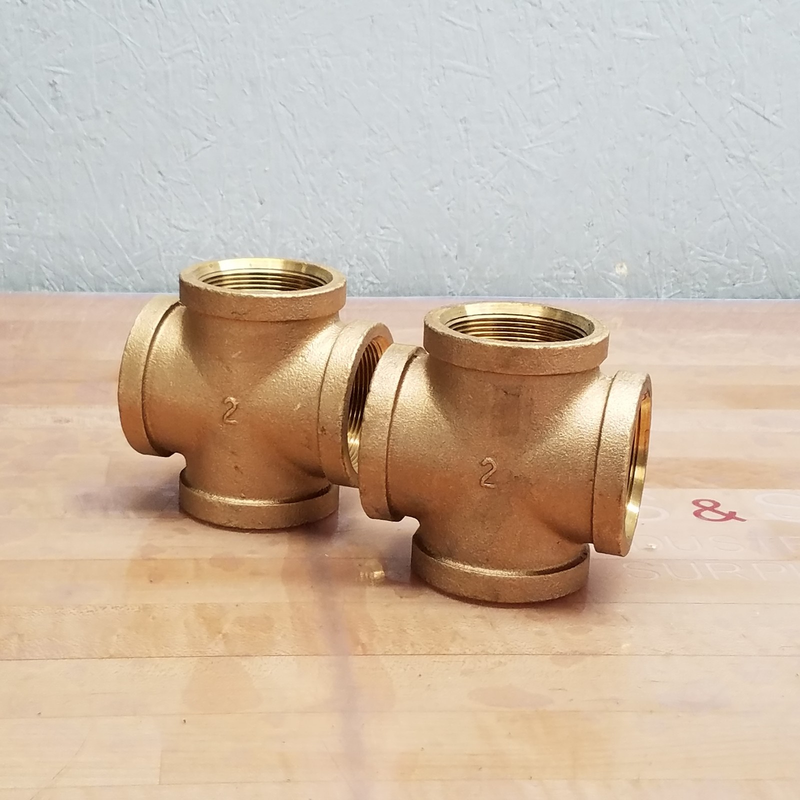 Lot of 2, Merit Brass XNL110-32 Pipe Cross, 2″ Nominal, FNPT End Style, Brass