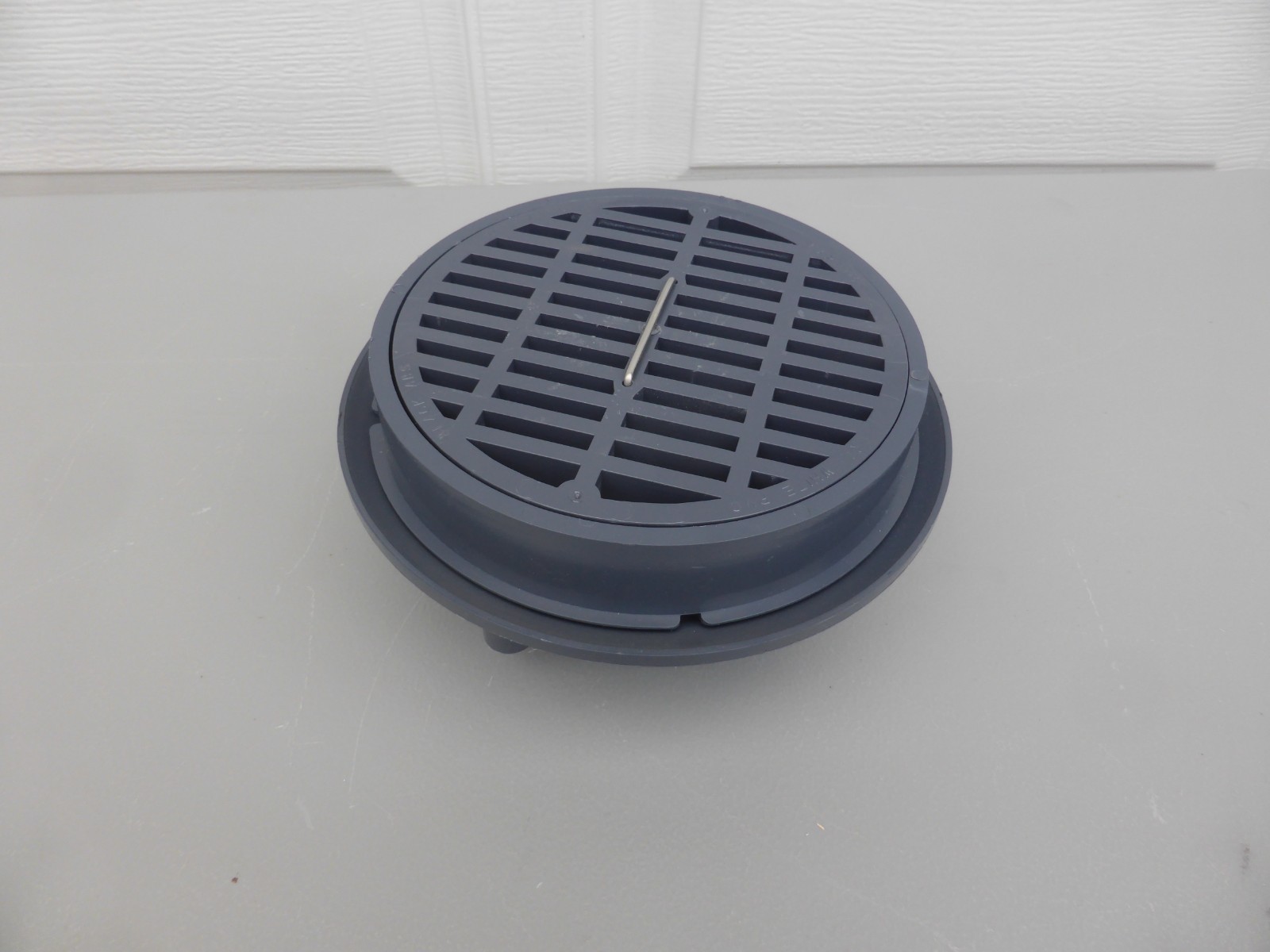 Sioux Chief 864-2P LittleMax Floor Drain / Sink 2″ PVC Hub