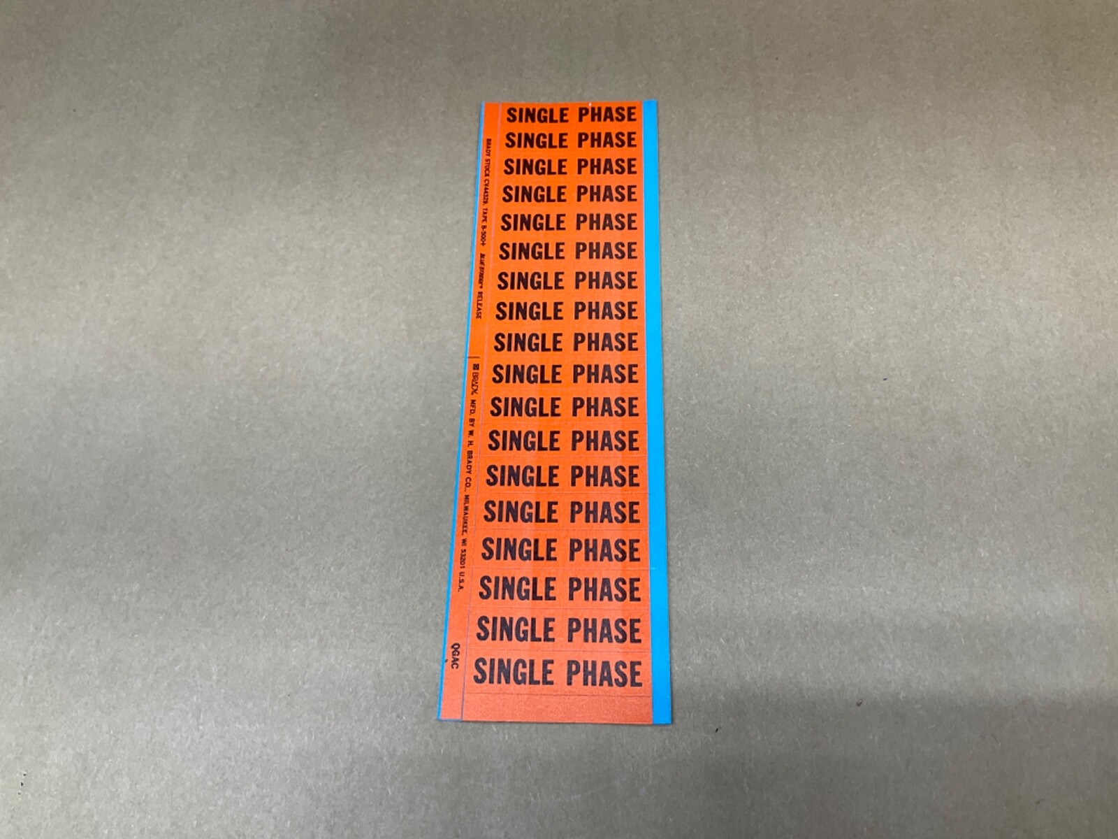 Lot Of 18 Brady Voltage & Conduit Markers Single Phase 1 PH Decals Labels #37E37