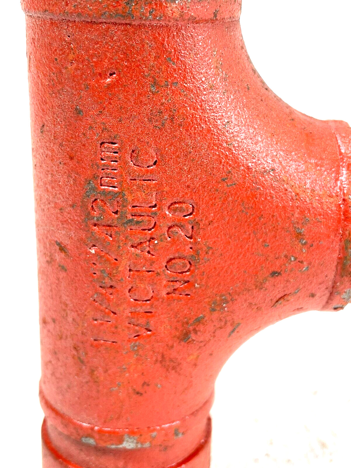 Victaulic Style 20 Straight Tee 1-1/4″ Grooved End IPS Pipe Size Fitting