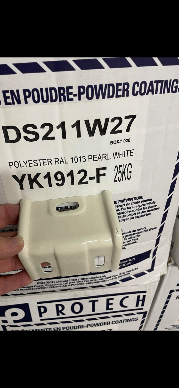 2LB + Protech Polyester Pearl White/Oyster White powder coat Yk1912-f