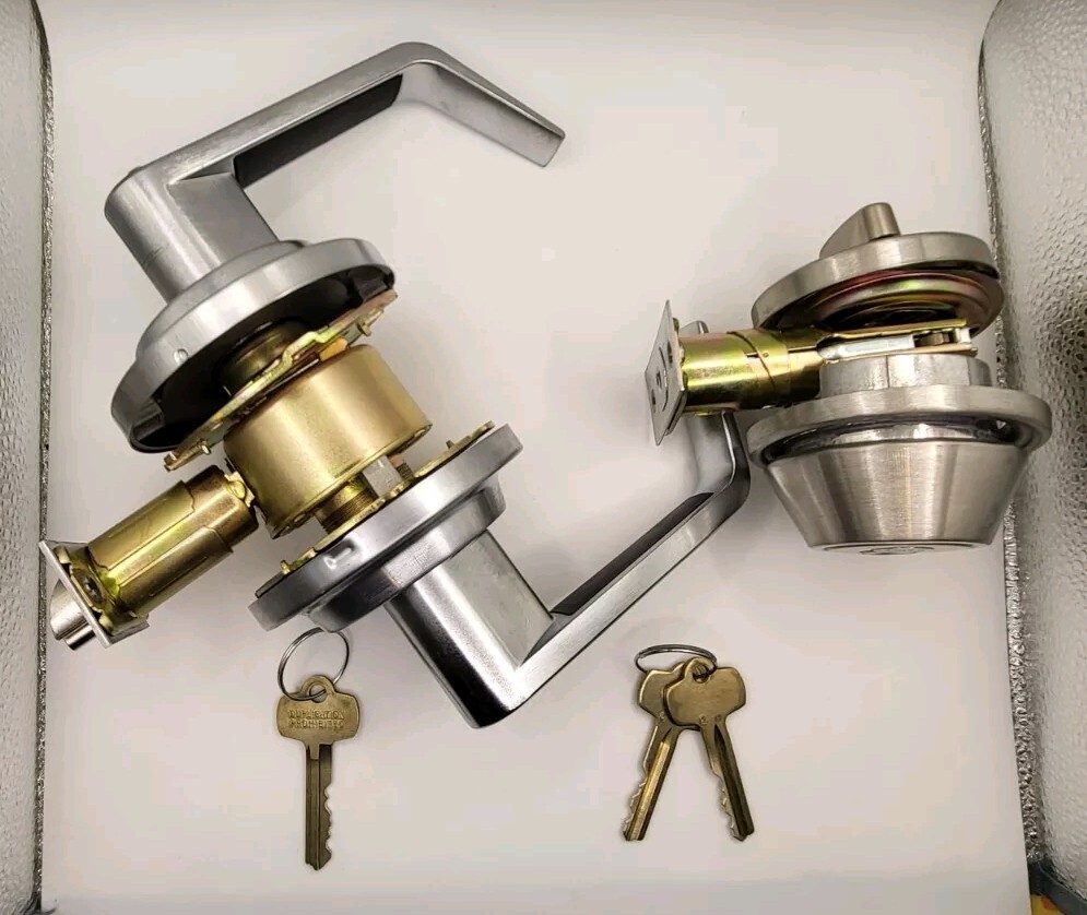 New Comercial SFIC Combo SC DB & Entry Lever Lock, W/2 Working & 1 Control Keys