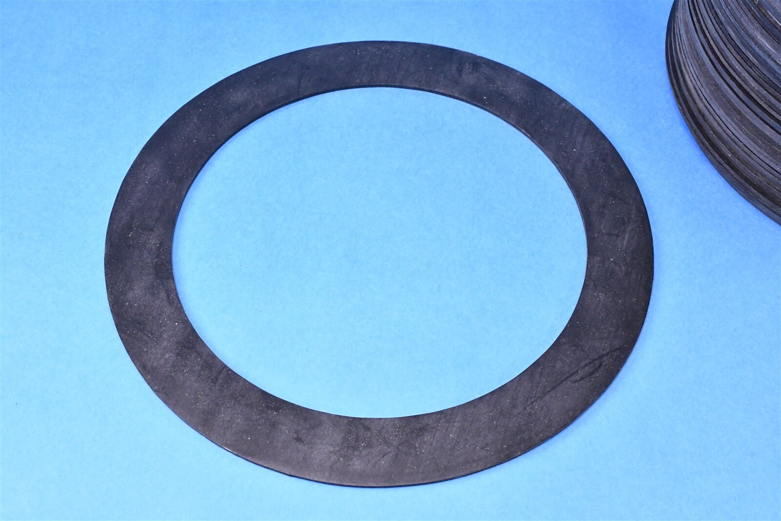 75 DIN Flanged Gaskets 1/32 Thickness 6″ Gasket Pipe Flanges