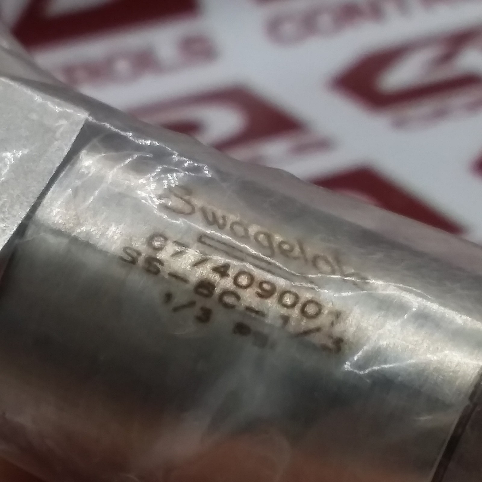 SS-8C-1/3 | Swagelok | Stainless Steel Poppet Check Valve, Sealed