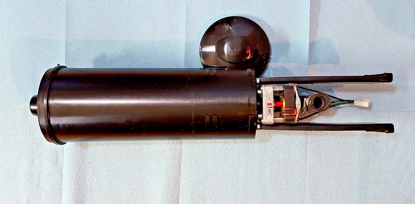 Fluid Management Paint Dispenser AT 7000/8000 Canister 4 Litre 38084