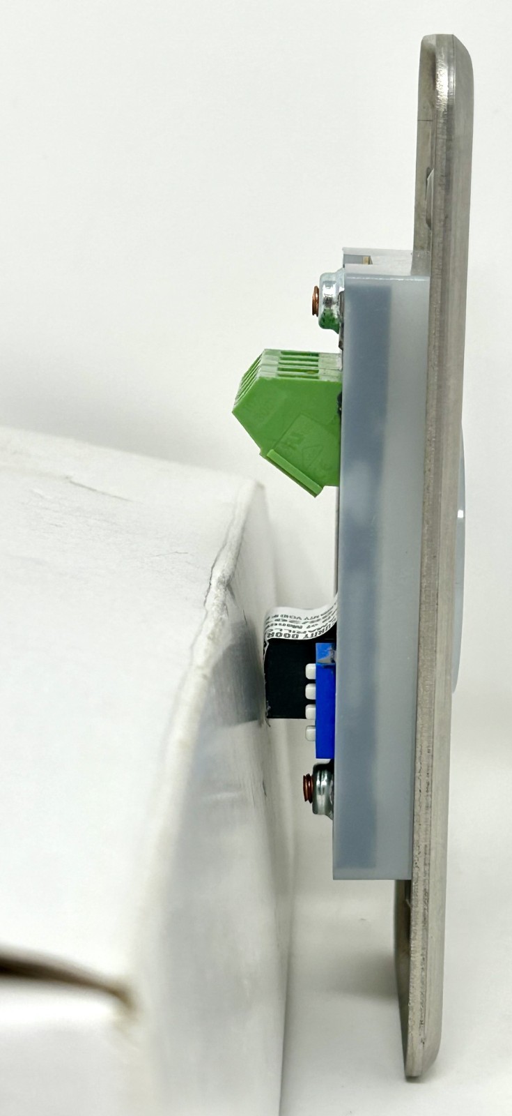 SDC 463NU Hard Wire Push Exit Switch Narrow New Open Box Security Door Controls