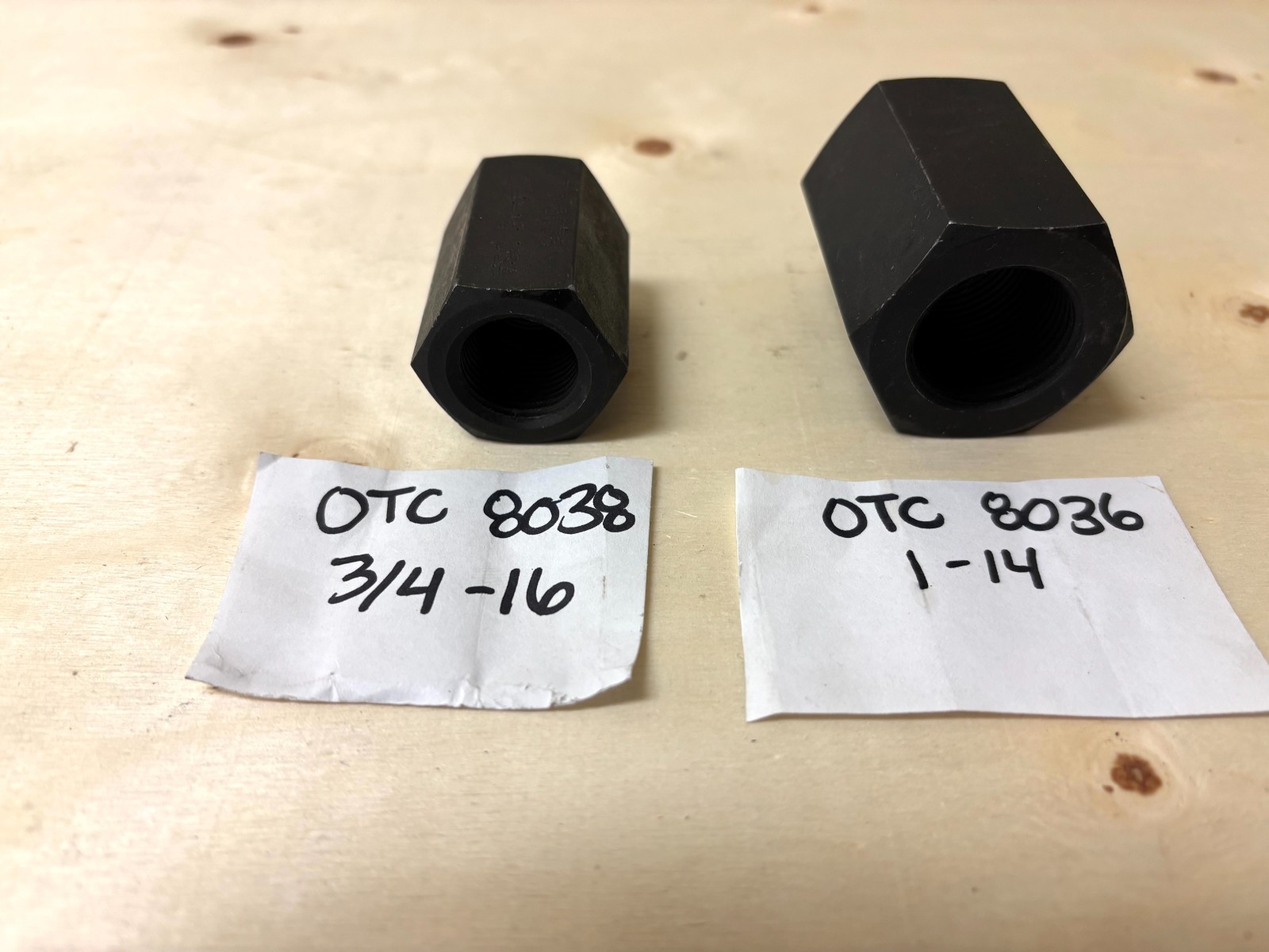 Multiple OTC Internal/External Threaded Adapters for use with Push-Puller legs