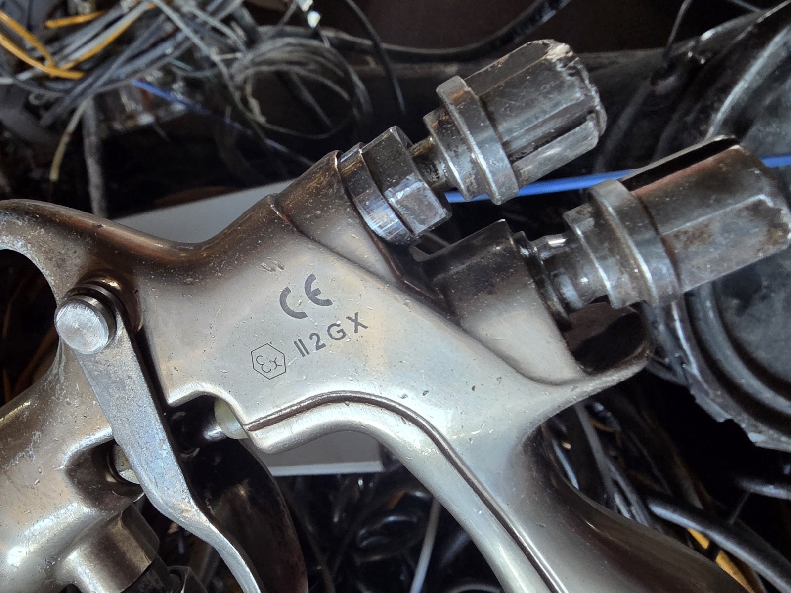 BINKS TROPHY SERIES LVMP SPRAY GUN II 2GX