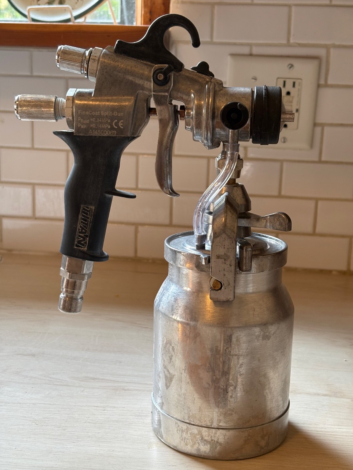 USED Titan Capspray Maxum Elite HVLP Spray Gun #5 Needle Set & tube screen