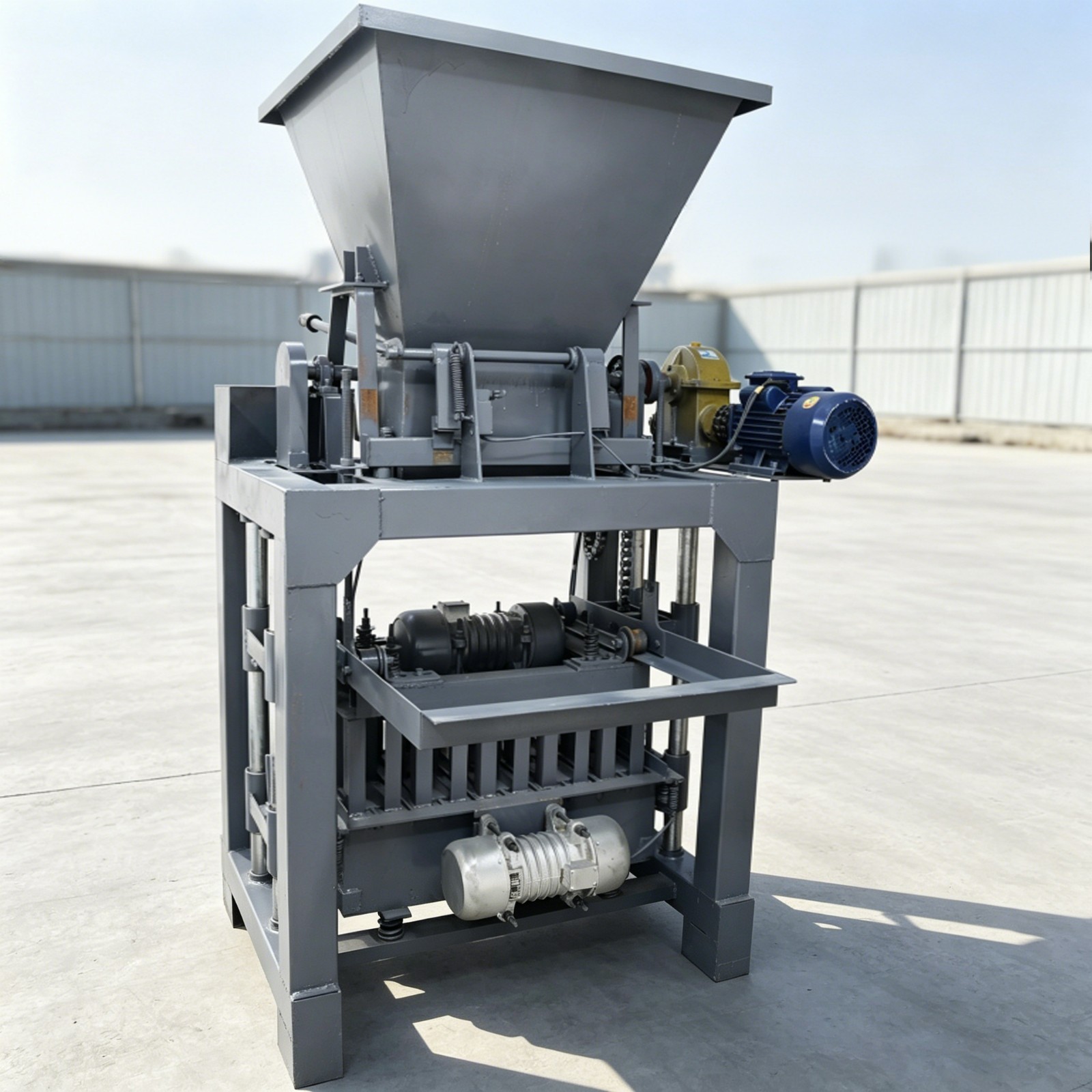 Hollow Soil Block Brick Molding Machine w/Control Panel 5 Bricks Per Time 220V