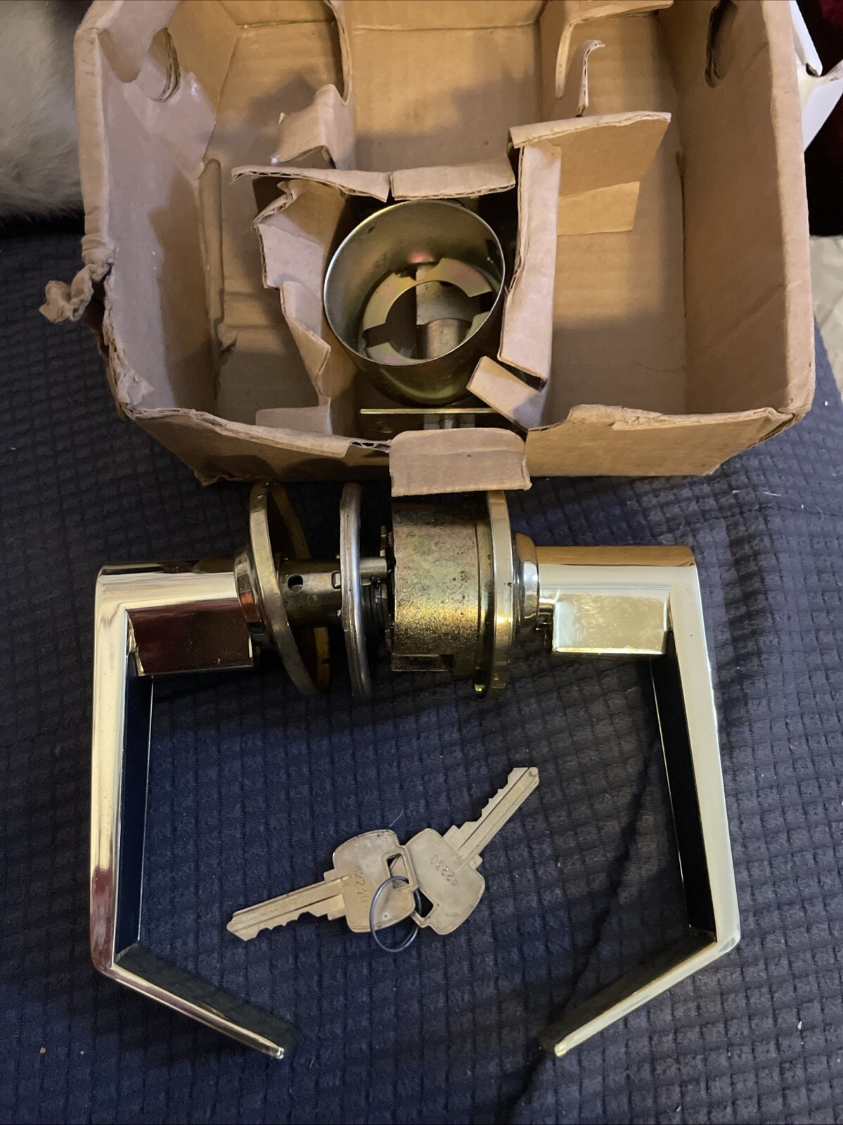 Falcon F521D Office Door Lever Lockset D605 Satin Chrome Keyed Ingersoll Rand