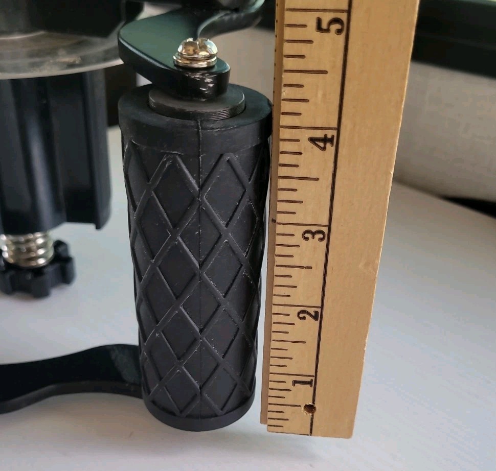 ZIP System Linerless Tape Gun – Seam Taping Tool with Rubber Roller Applicator