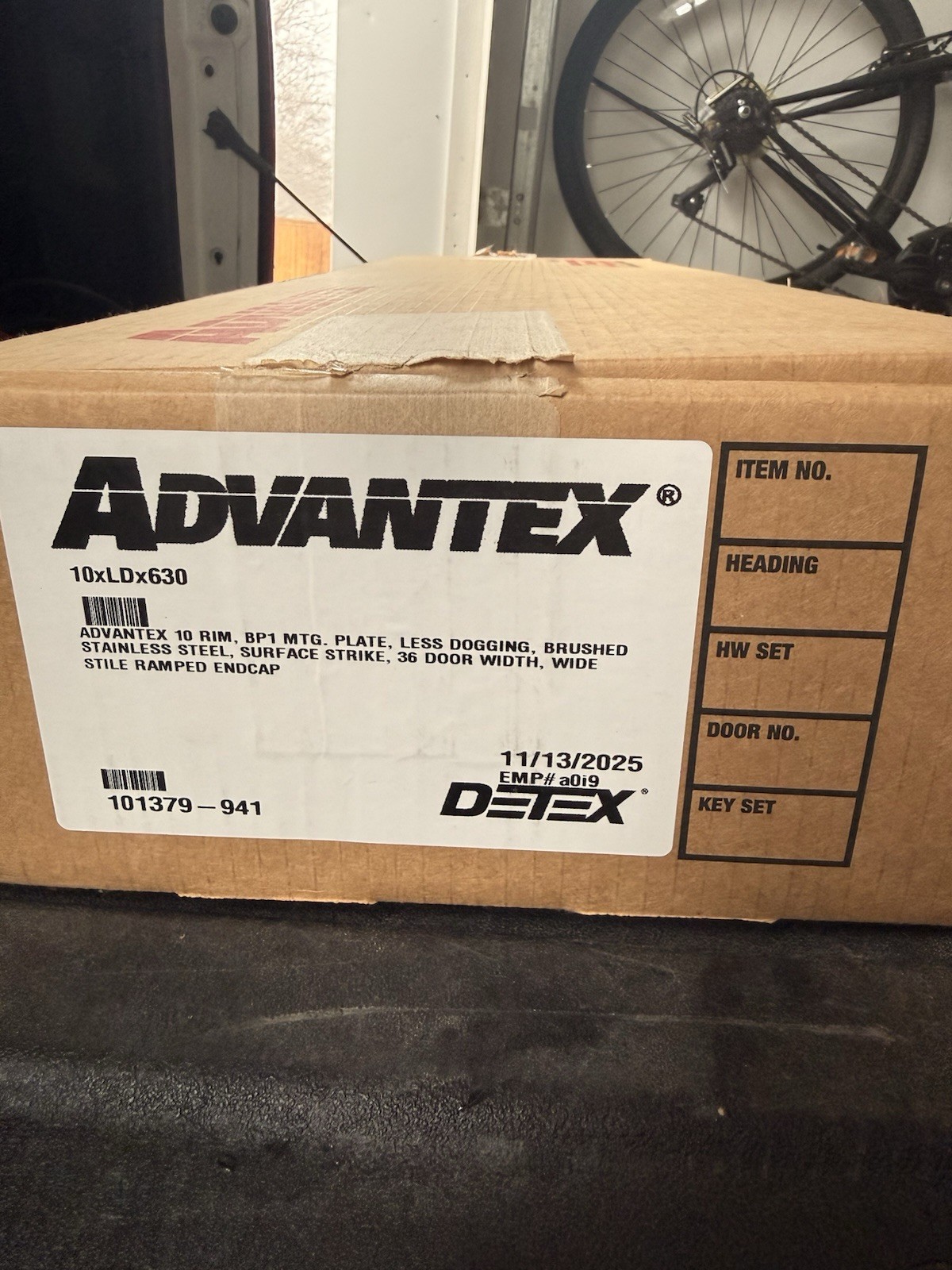 Detex – 10 HD 630 99 36 – Advantex Wide Stile Rim Exit Device, Hex Dogging, 99