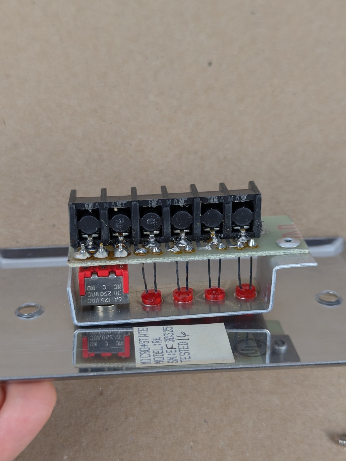 Vintage Micro State 4 LED Alarm Control Display Control Panel Model R4 Unit 1