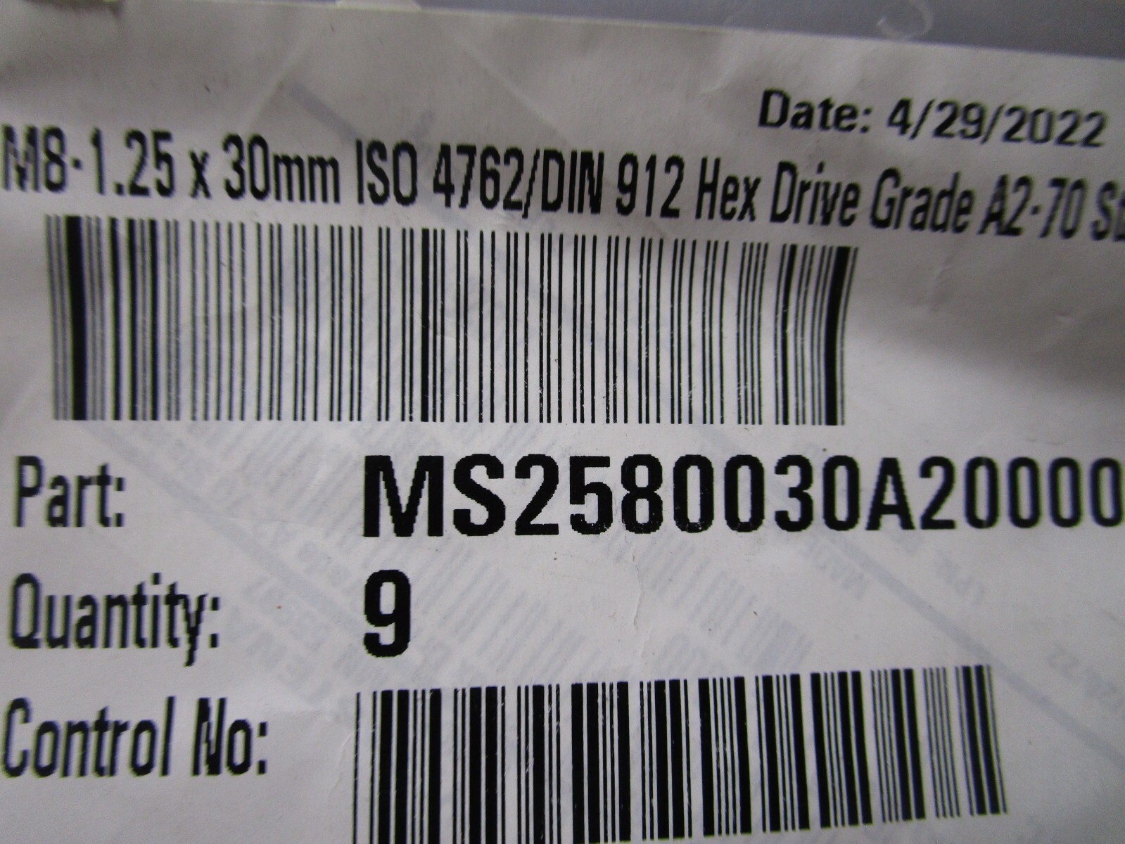 M8-1.25 x 30mm L 6mm Hex A2-70 Stainless Steel Socket Head Cap Screw QTY 9