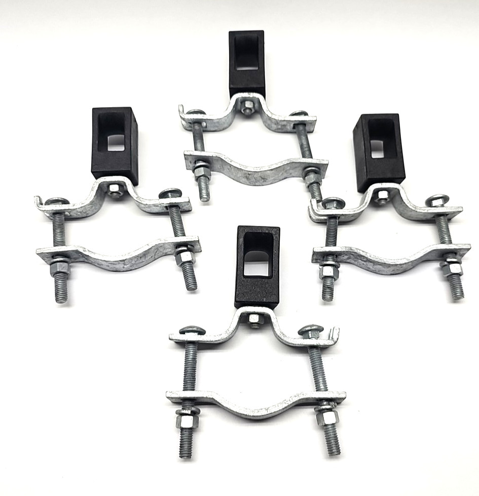 Lot of 4 Hubbell Mast Type Nylon Wireholder Pipe