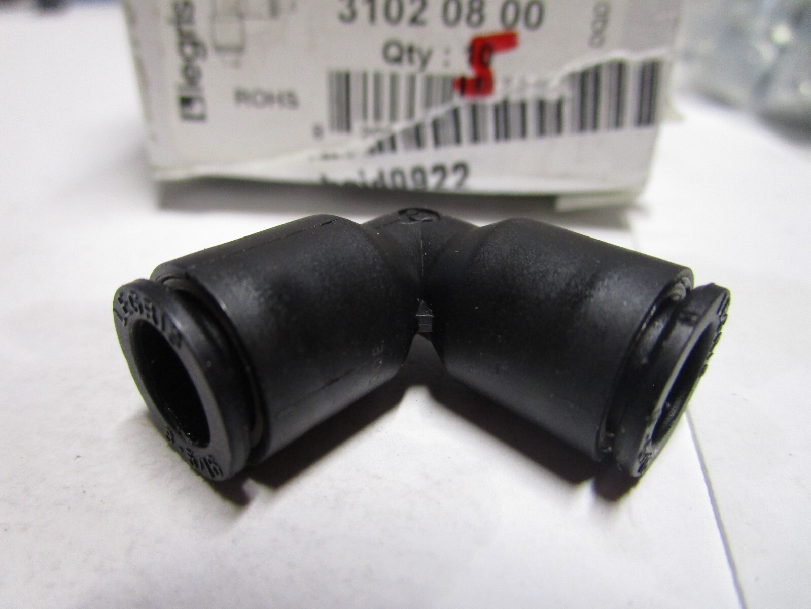Legris Push-to-Connect Elbow 5/16 in or 8mm Tube Size Nylon Black QTY 5