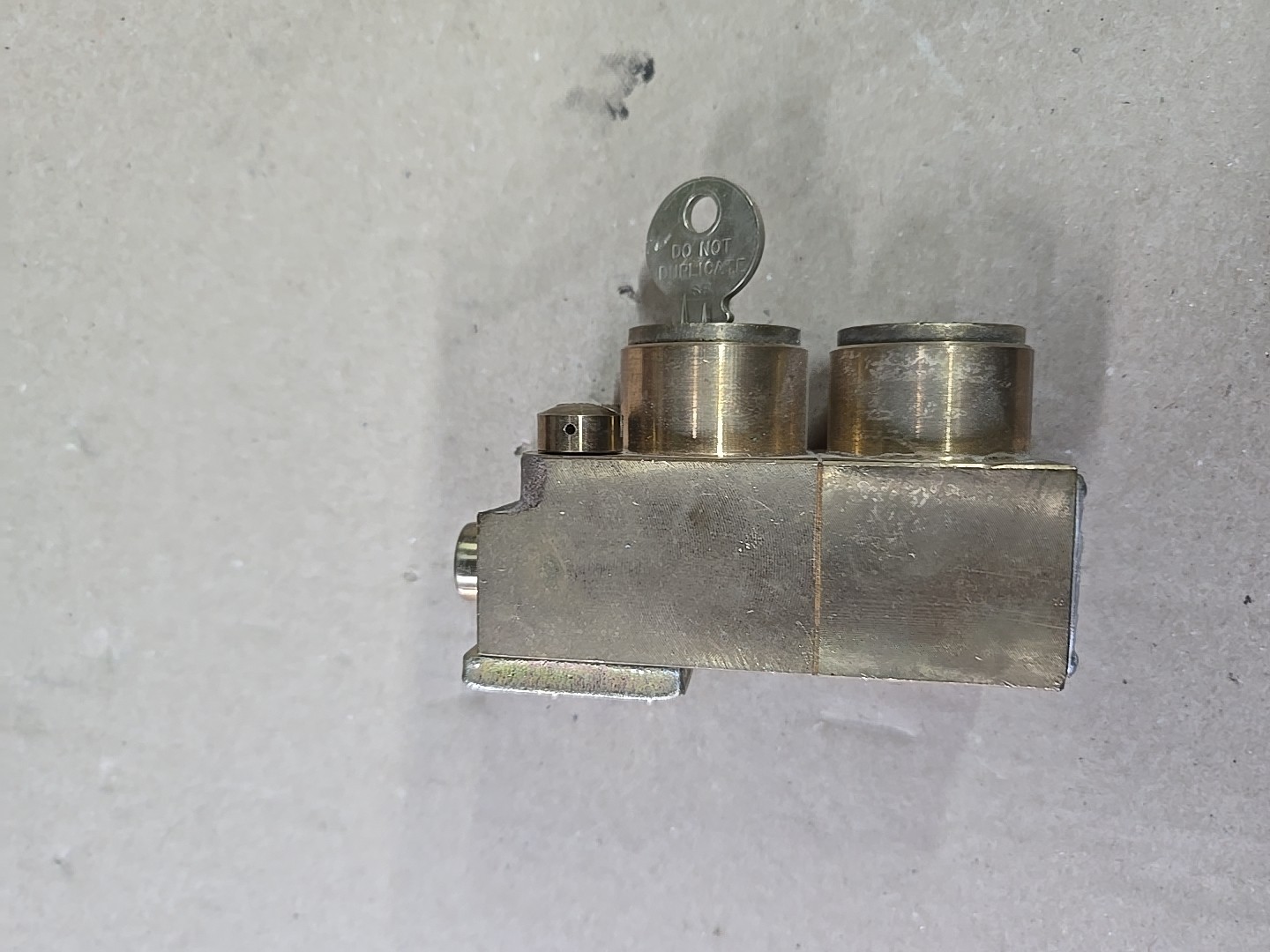 Superior Interlock S105811Y Flat Mounted Key Interlock