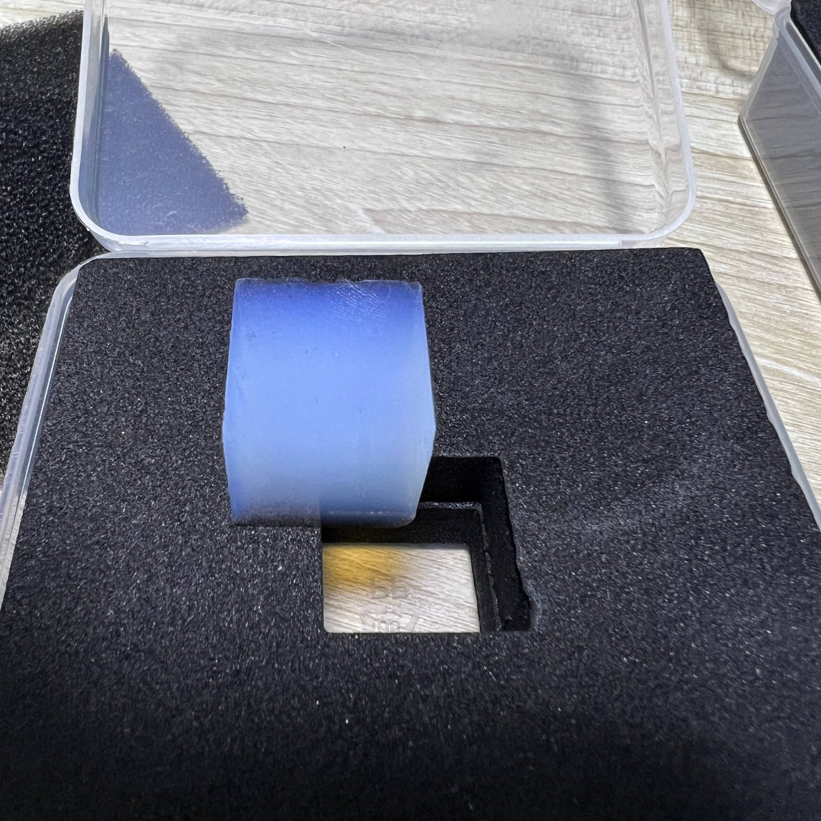 Silica Aerogel Blocks & Sheets Multiple Sizes Ultra Light Thermal Insulation