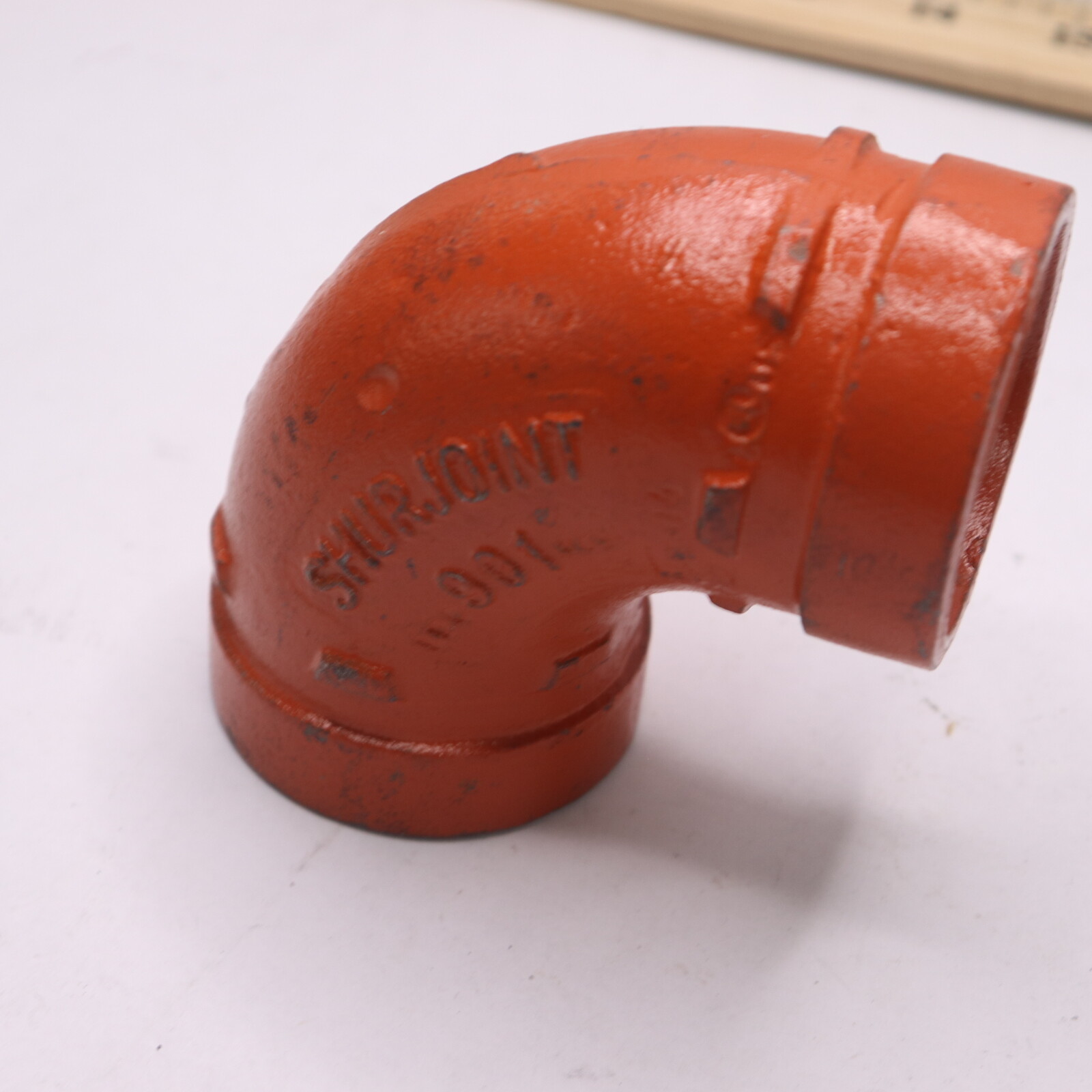 Shurjoint 90 Degree Elbow Iron 1000 psi 2″ 901