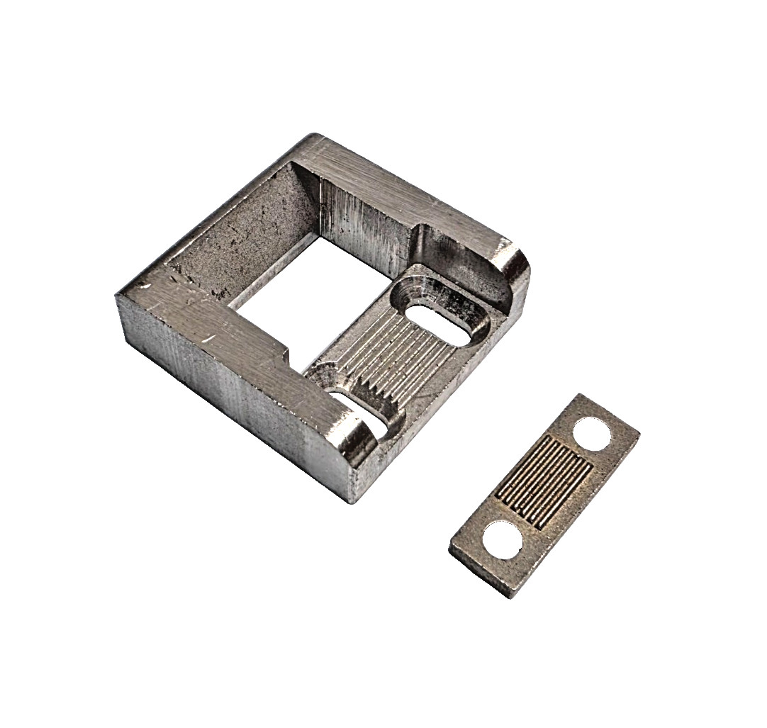 Kawneer® Jamb Strike CH-513 for 1786 Series Door Exit Device Strike Plate