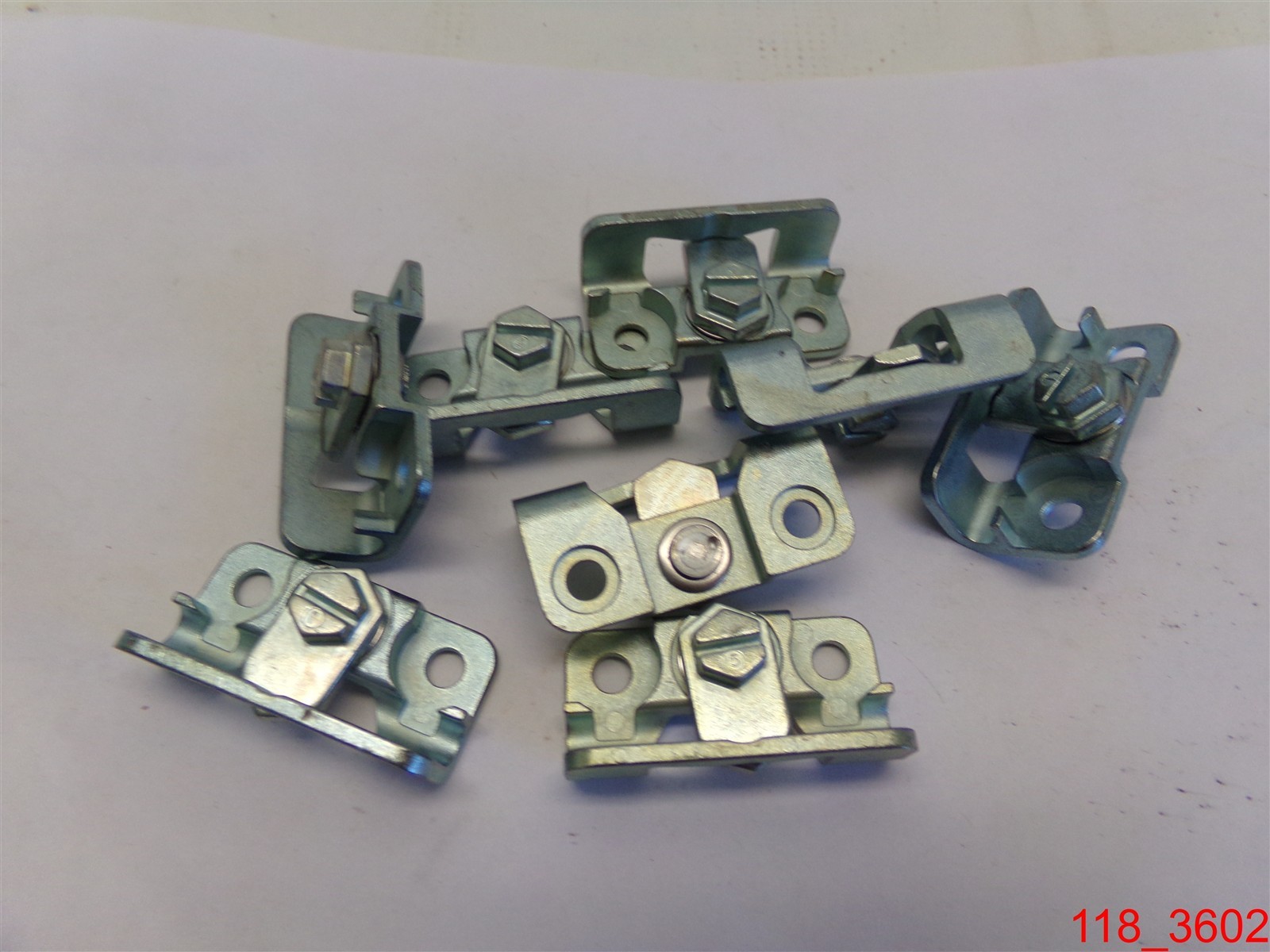 Qty=500: Dirak Modular 243-9008 120 deg Concelaed Hinge for Door Bending 20mm