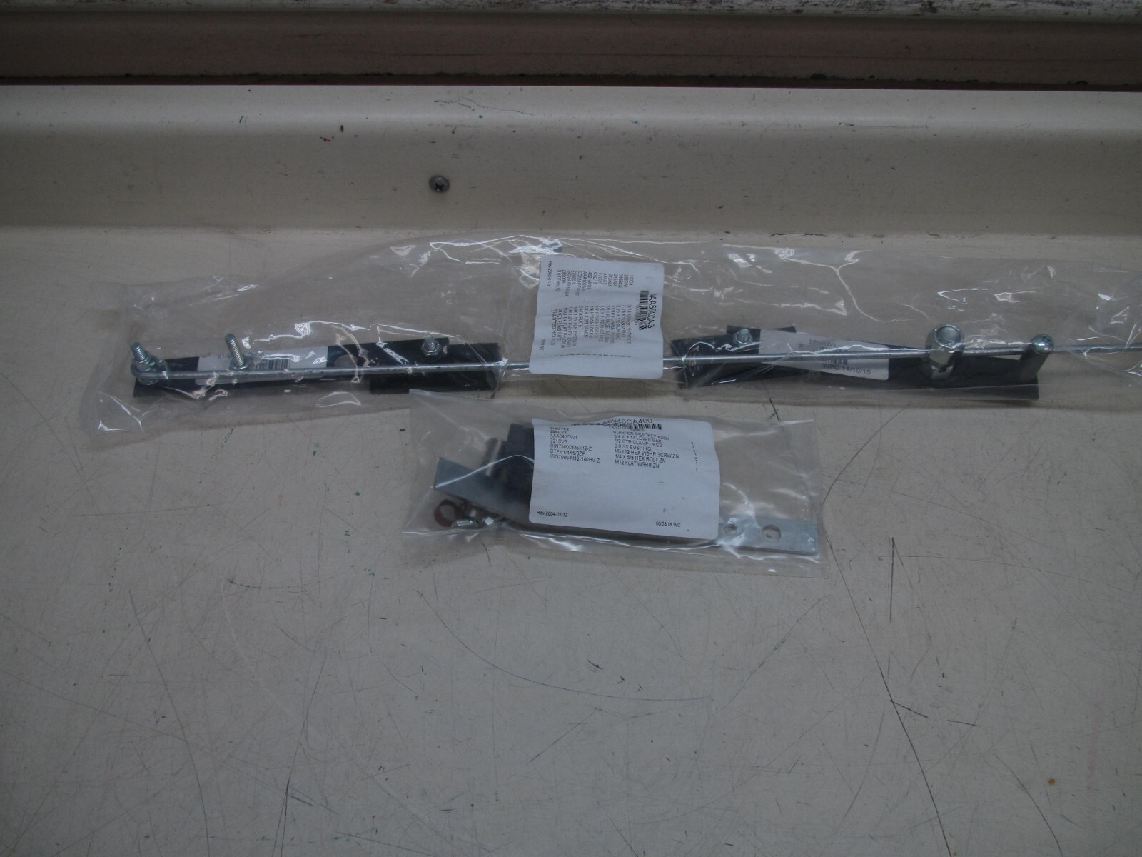 Kit Unlocking Device Emergency Key & Transmission Elevator P/N: AAA6940CA4