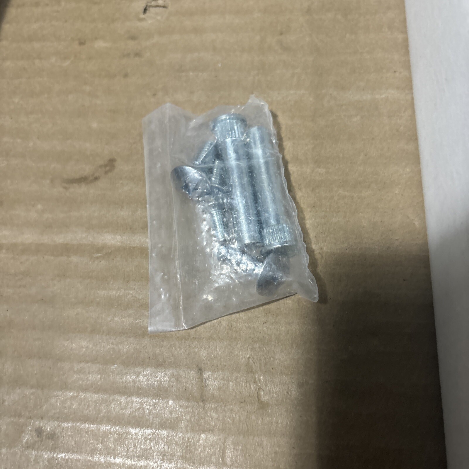 Brand New-Open Box-Don Jo 9080-RHR-S-CW Wrap Around