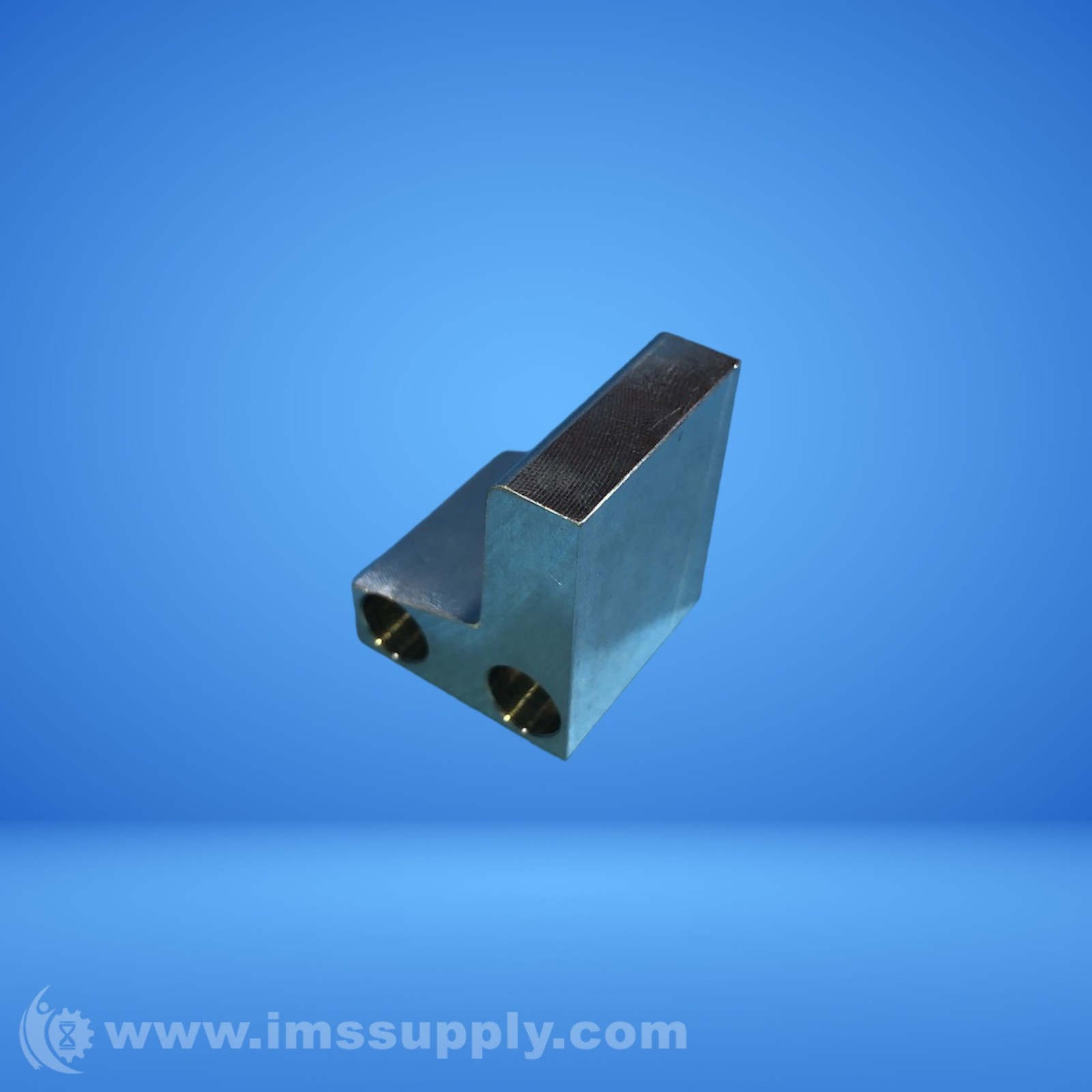 B7T-44011-17-17 L Shaped Machine Block FNIP