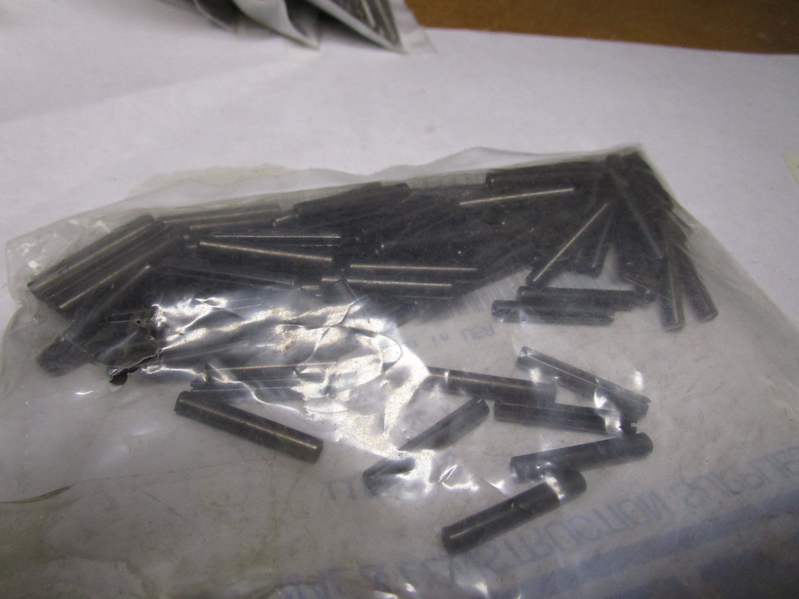 5/32″ x 1″ Plain Finish Steel Slotted Spring Pin QTY 100
