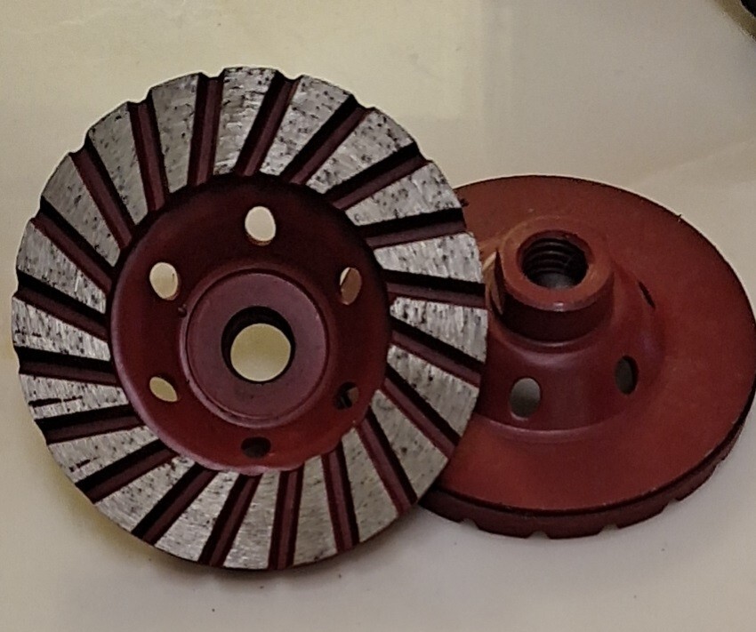 4-1/2″ Turbo Row 5/8-11 Thread Concrete Diamond Grinding CUP Wheel Disc Grinder