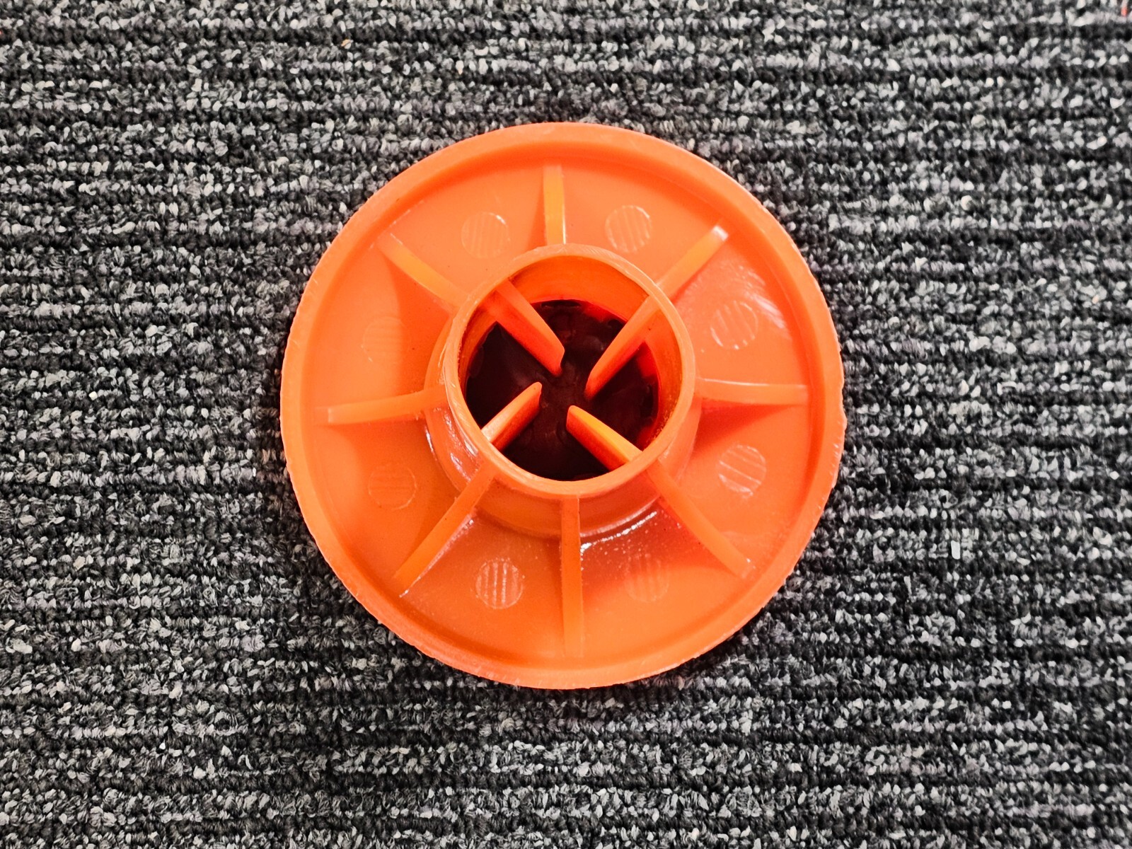(QTY 25) Mutual Industries 4.52″ Model #3 Osha Rebar Caps For 3# to 8#, Orange