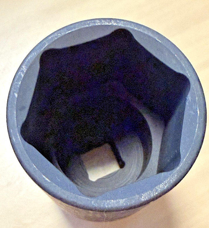 Grey Pneumatic 82030D Grey Pneumatic 1/2″ Drive x 15/16″ Deep Duo-Socket – 6 Poi
