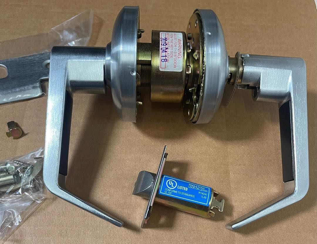 Storeroom lever lock ( with IC core Schlage IC core)