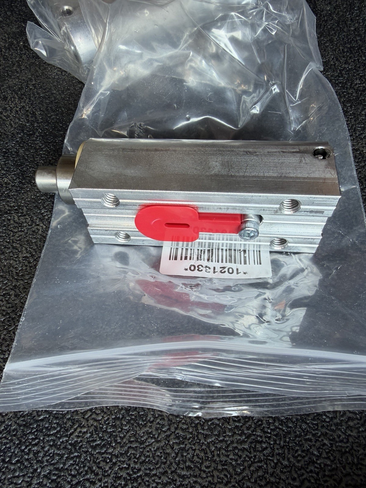 Besam Assa Abloy Universal Bottom Guide 1021330 New Style With T Block