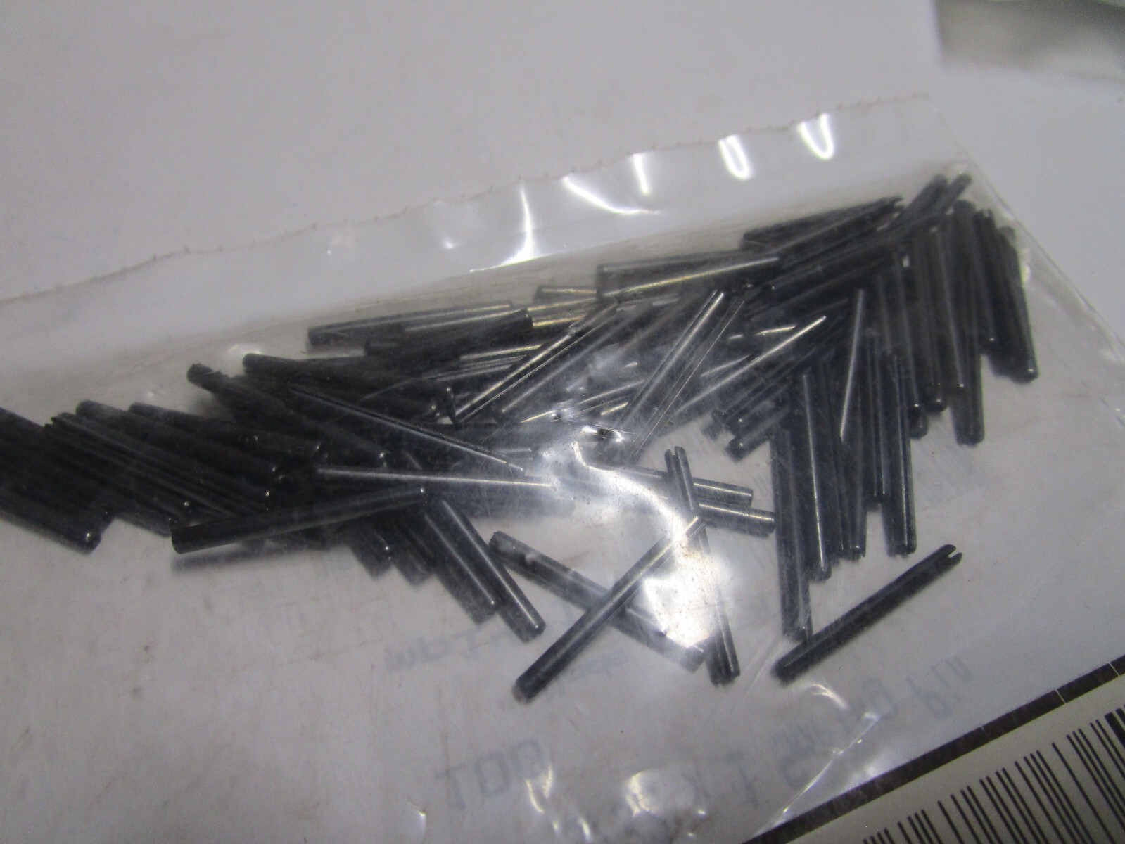 3/32″ x 1″ Plain Finish Steel Slotted Spring Pin QTY 100
