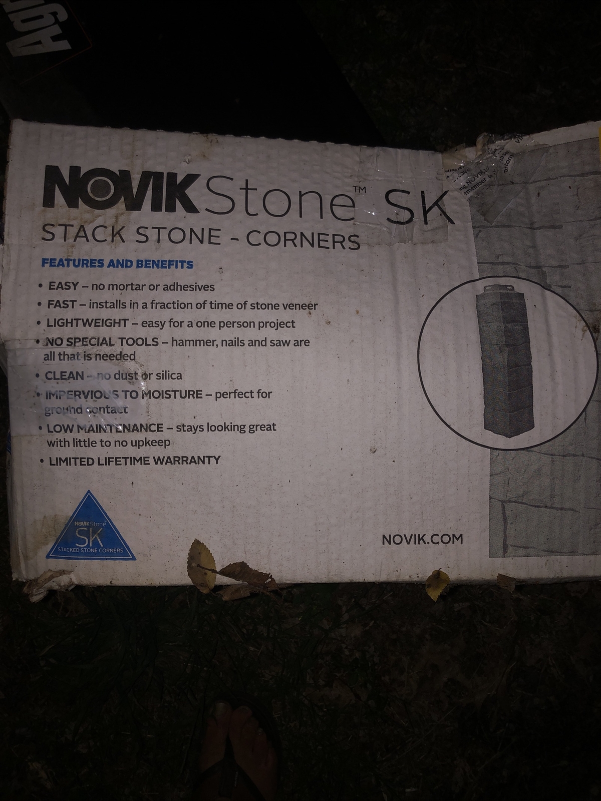 Novik Dry Stack Stone Panels, Corner, Ledges