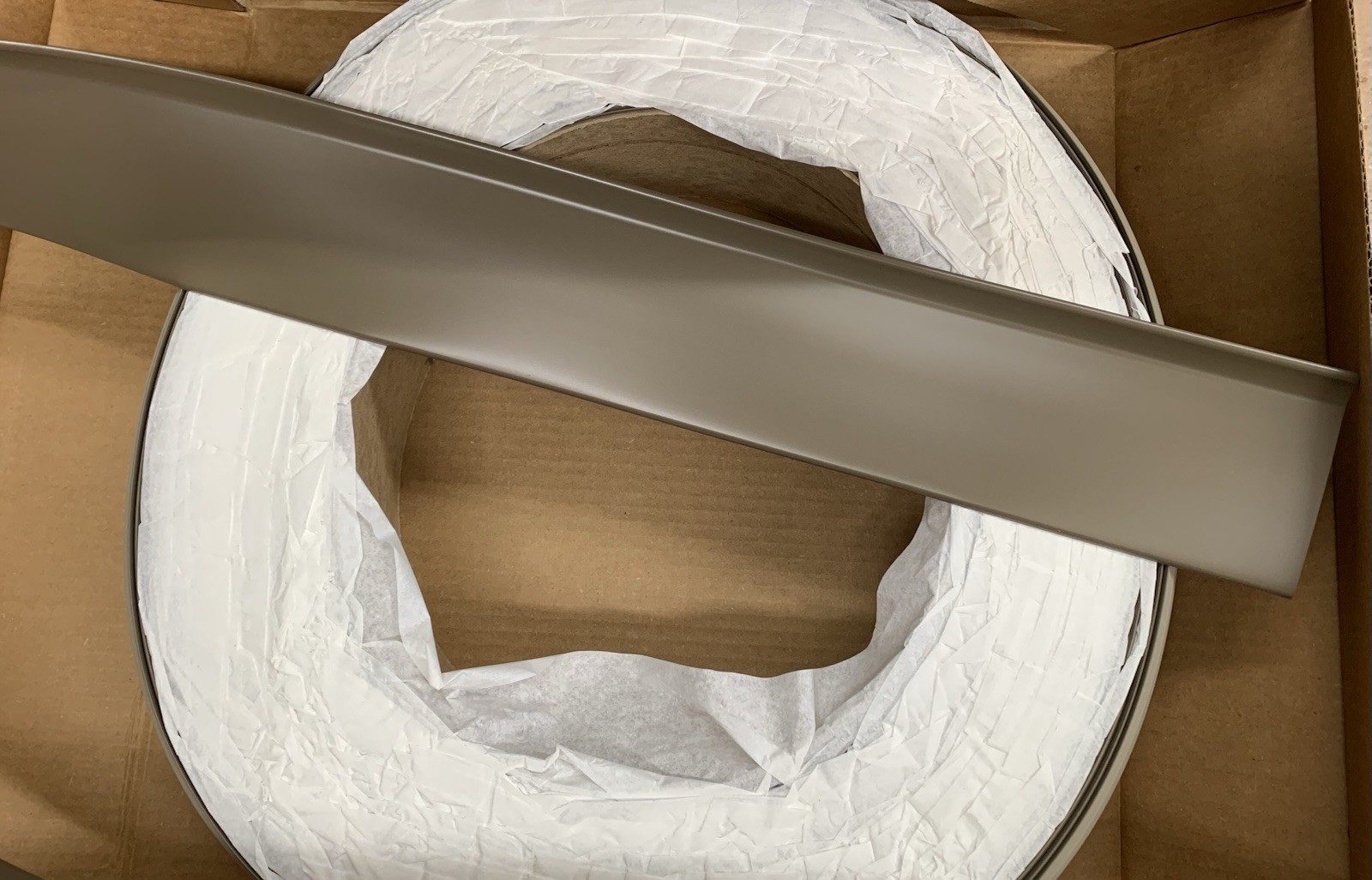 Tarkett Rubber Wall Cove Base Toast 4″ x 120′ Roll