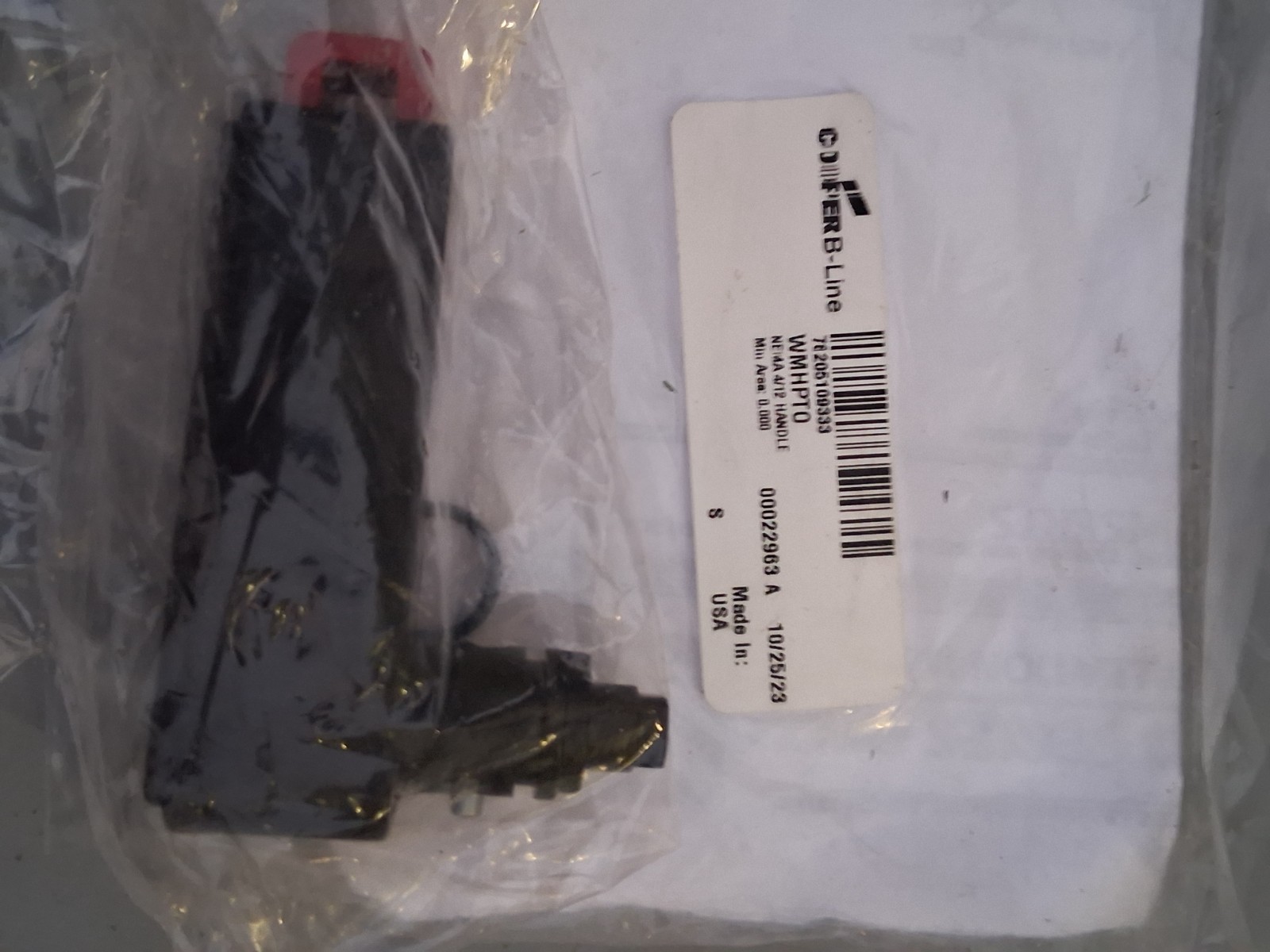 Cooper B-Line 4-12 Nema Rated Wall-Mount Handle Padlock Model WMHPTO