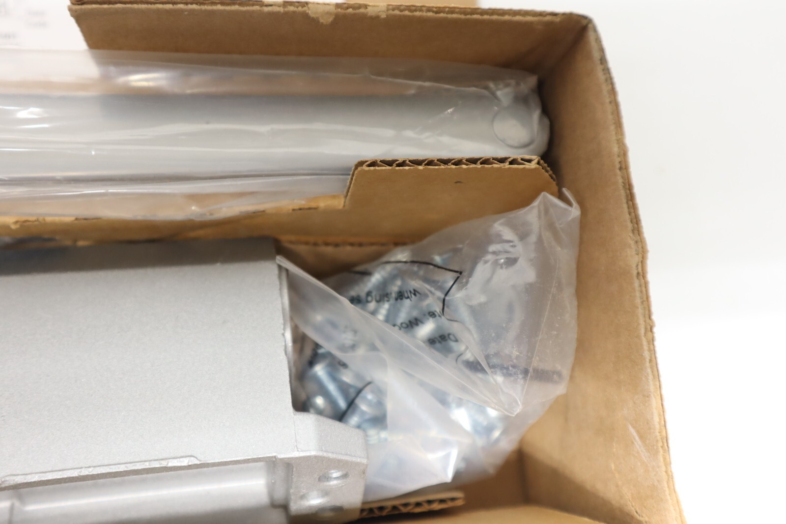 Assa Abloy Norton 1RM12 1600 Series Heavy Duty Manual Hydraulic Door Closer New