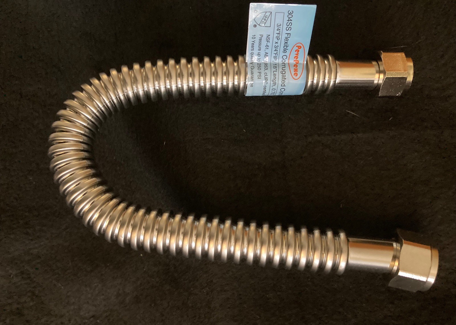 18 inch water heater / softener connector – Stainless Steel – Flexible