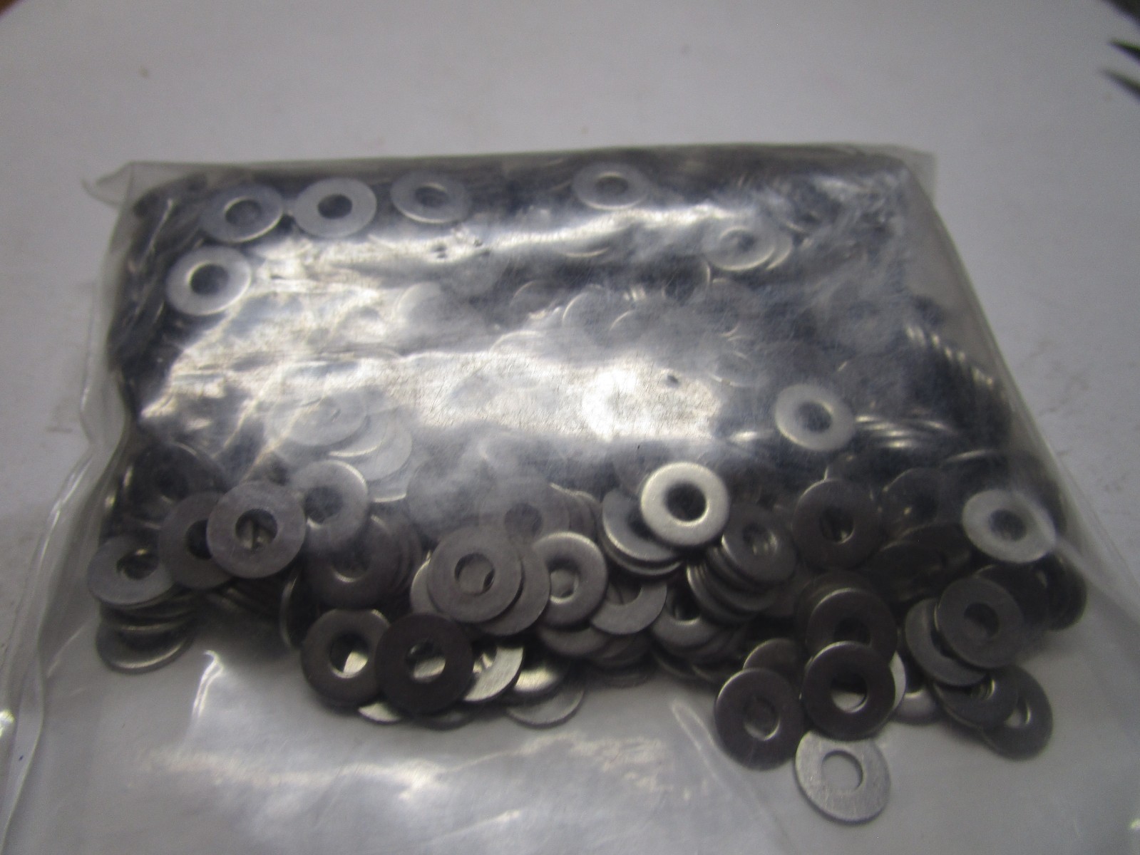 #4 x 0.312″ OD 18-8 Stainless Steel Large OD Flat Washer QTY 958