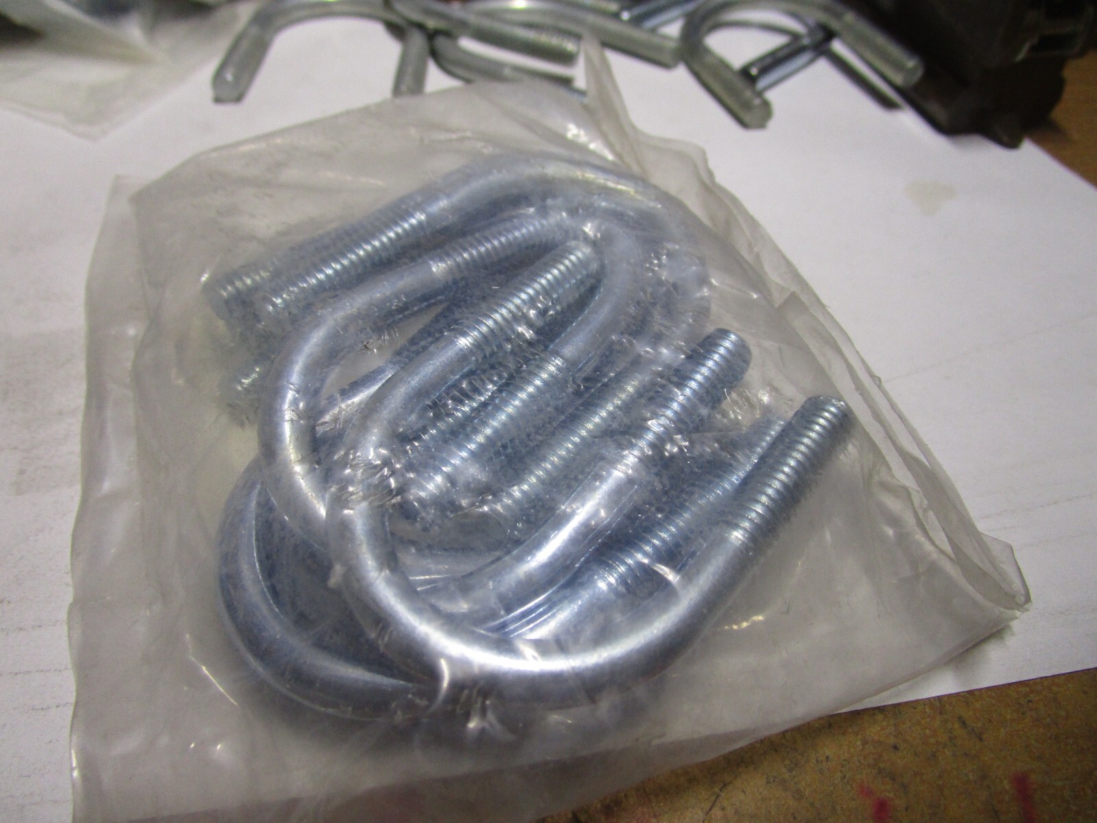 5/16″-18 x 1″ Pipe Size Zinc Plated Round Bend U-Bolt QTY 10