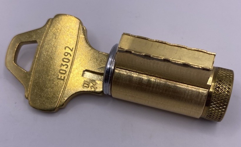 Schlage D124 Restricted Keyway Lot 2 KIK 0-Bitted 5 LFIC KA w/ Keys