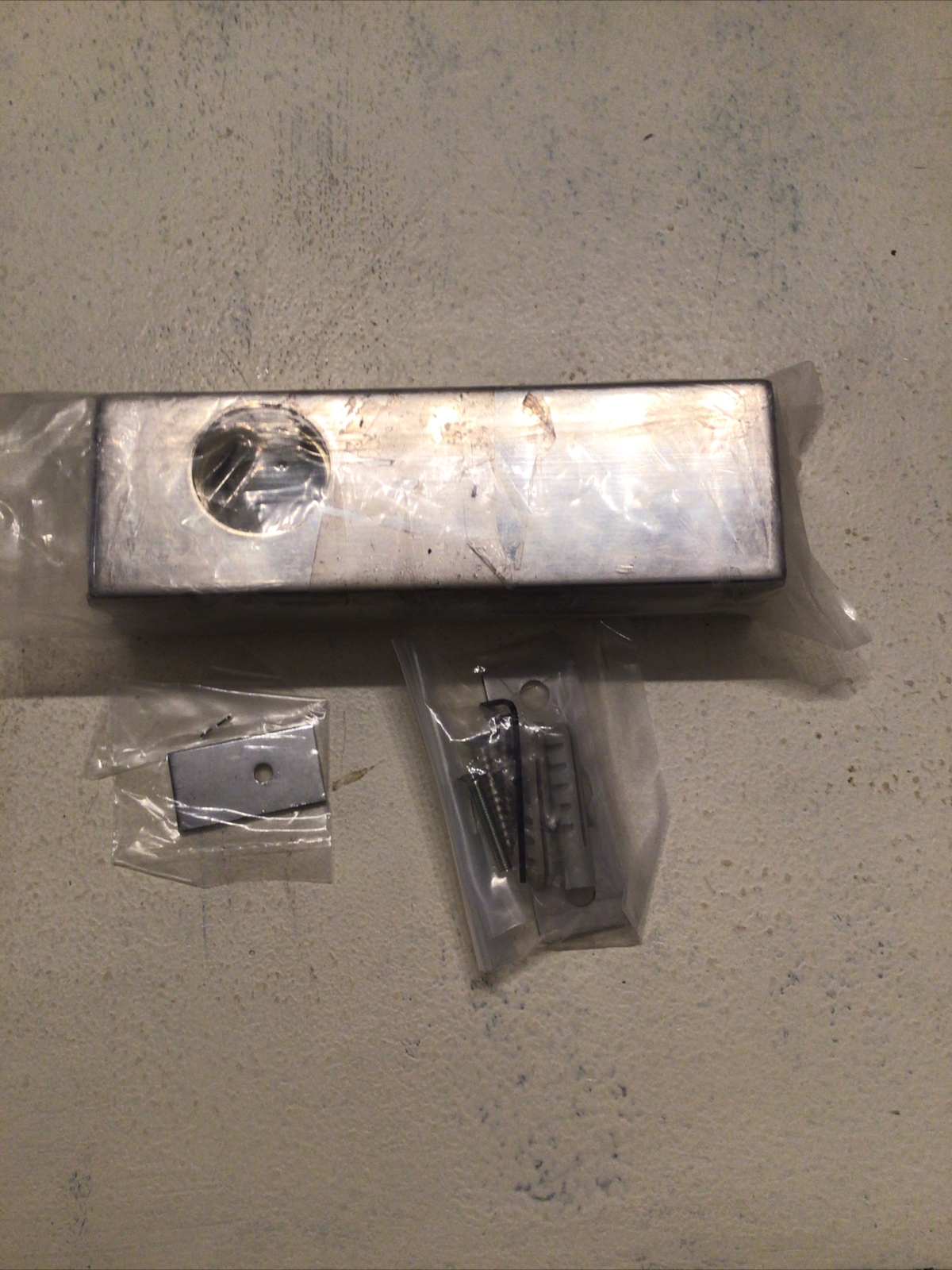 CRL AMR205A Satin Anodized AMR Series Patch Lock
