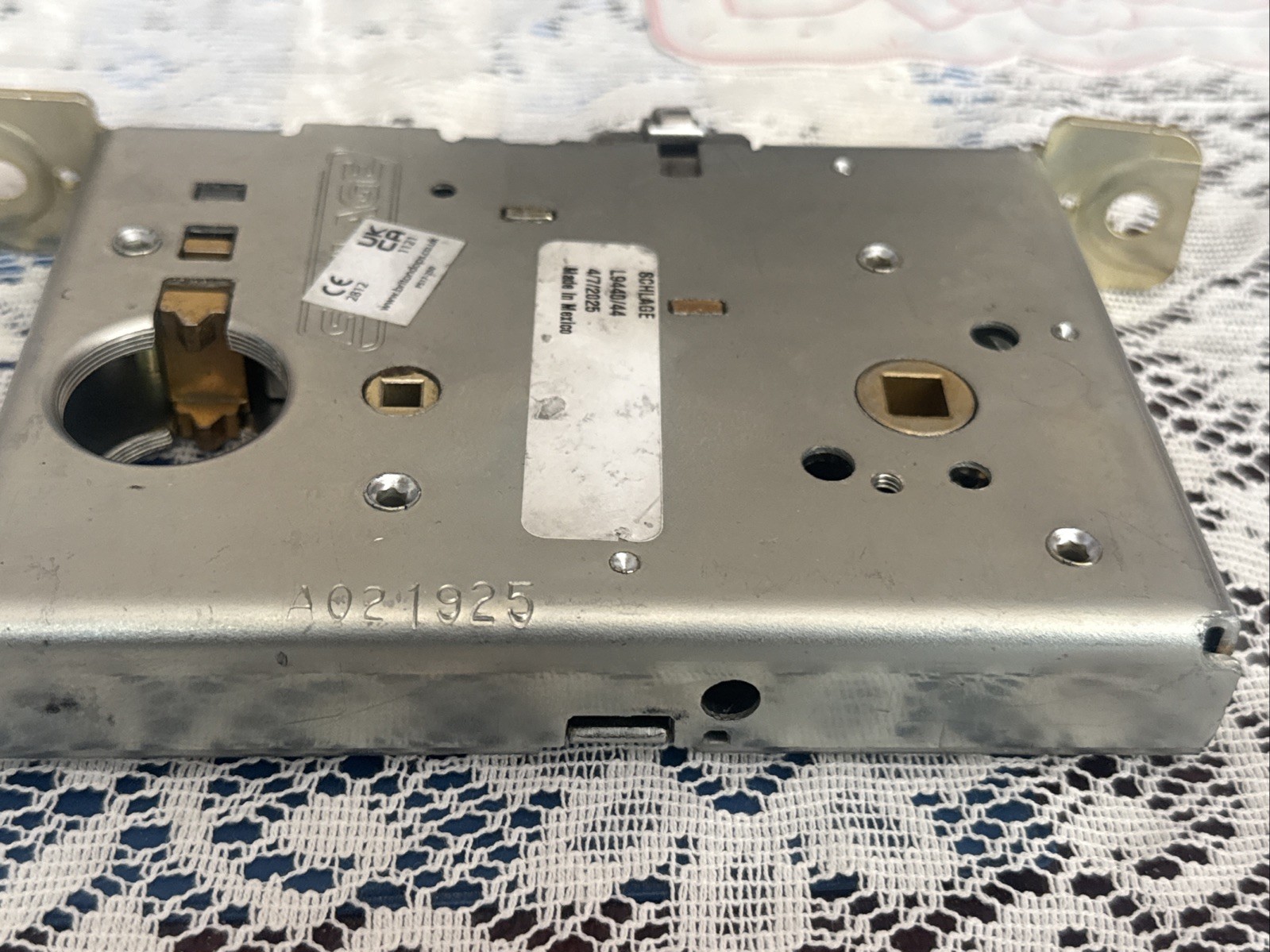 Schlage L9440 Commercial Mortise Privacy Lock (Only body)