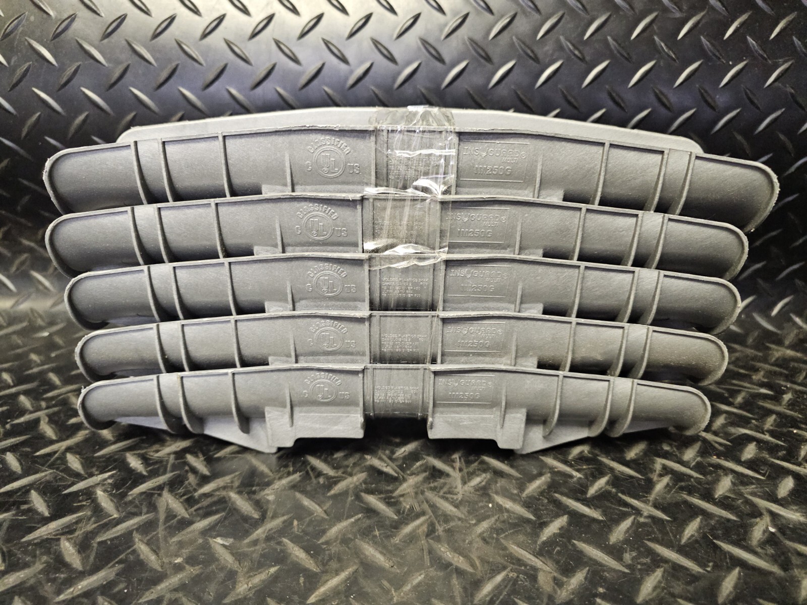 Lot of 5 Insuguard Multi 2.5″ Silver Grey Adaptable Pipe Saddle IM250G