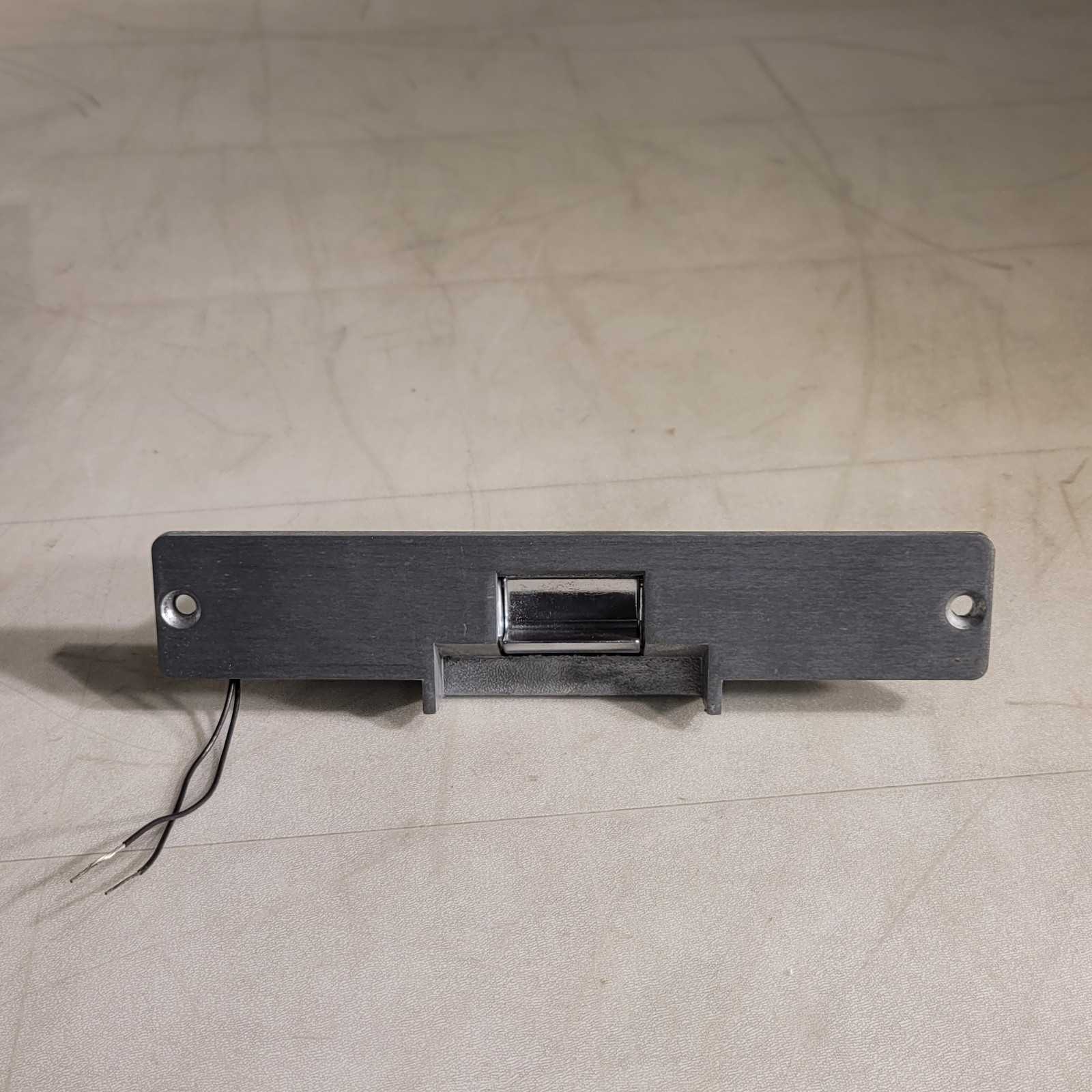 Electrical Door Strike 7-15/16″ X 1-7/16″ X 1-10/16″ Door Lock Latch