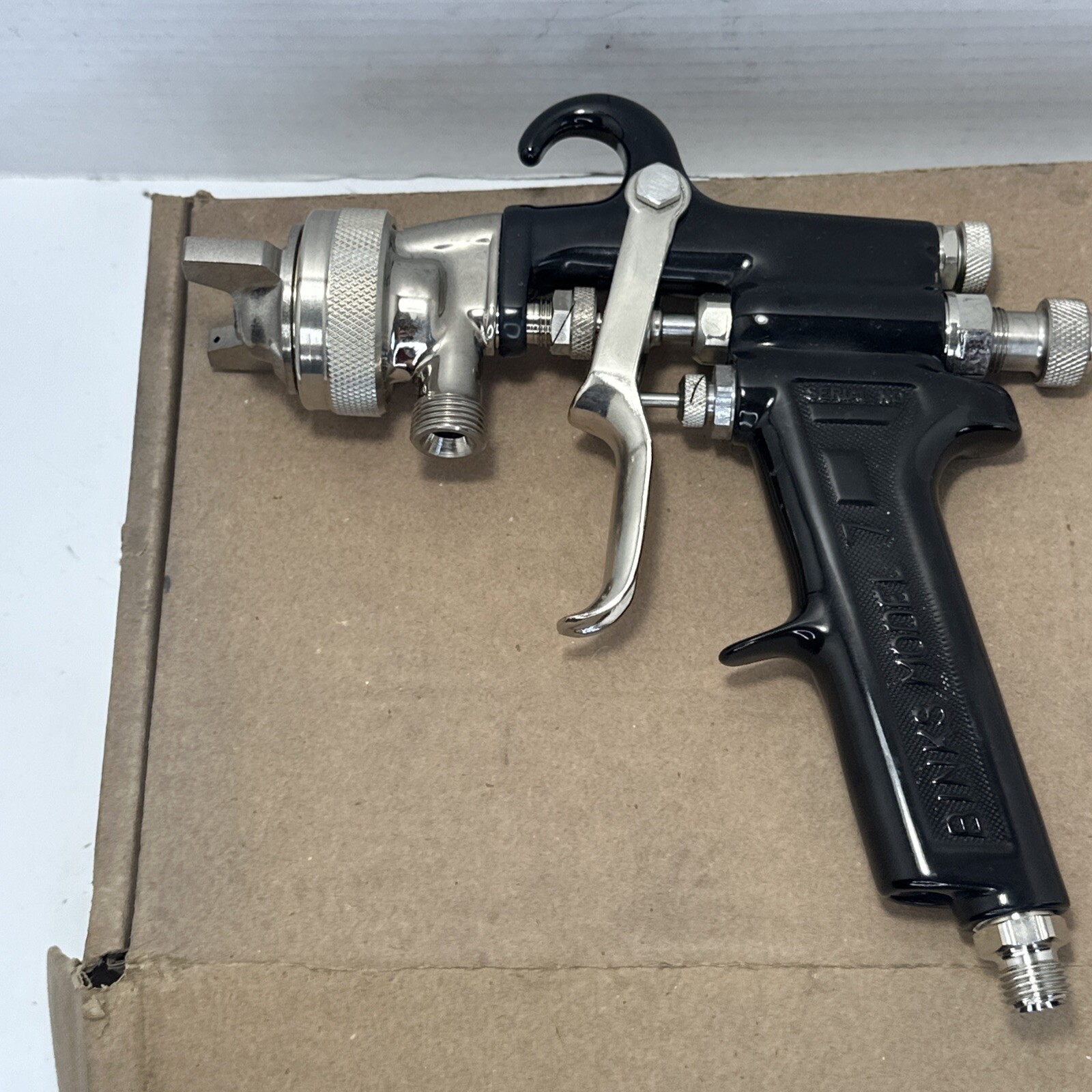 BINKS- MODEL 7 Paint spray gun 36SS X 36SD 6100-1808-9 0.070In/1.8Mm Open Box