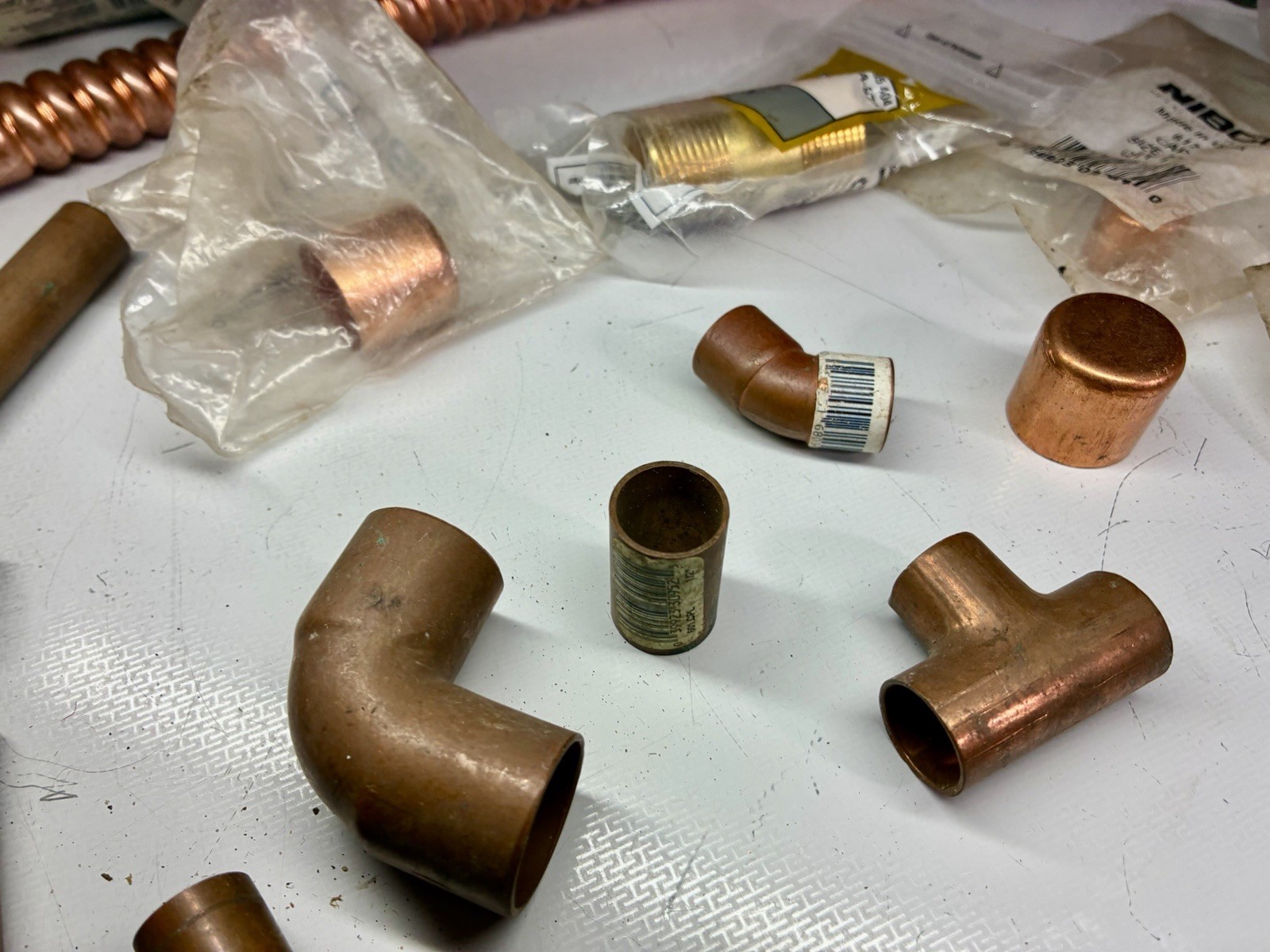 Lot Of Copper Pipes Fittings Elbows Flex Pipe Pieces Parts Hose Plumbing Extras